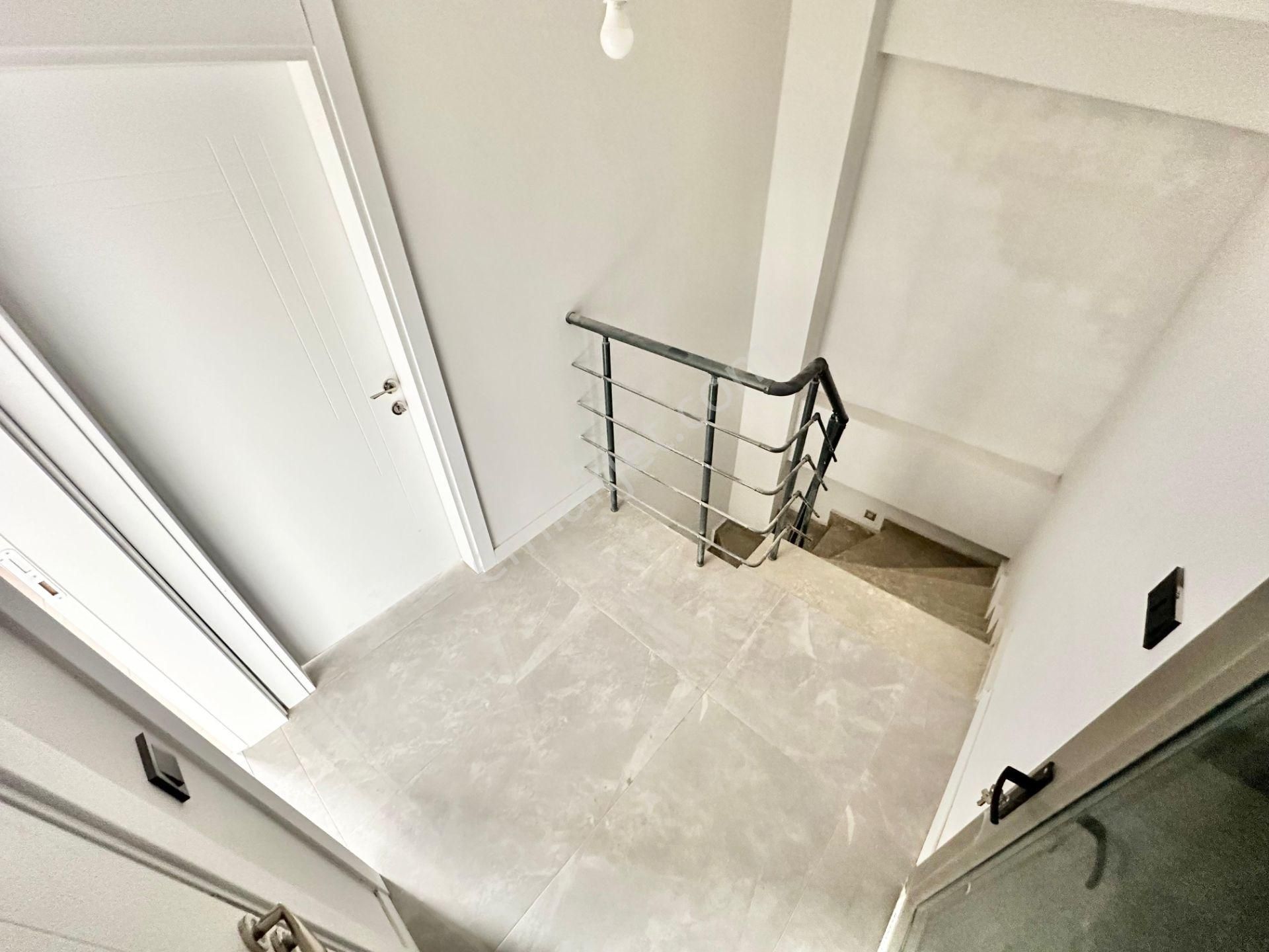 ꧁ay Emlaktan꧂akçay Merkezde Ön Cephe Doğa Manzaralı Geniş Teraslı Satılık 4+1 Dubleks Daire - Görsel 30