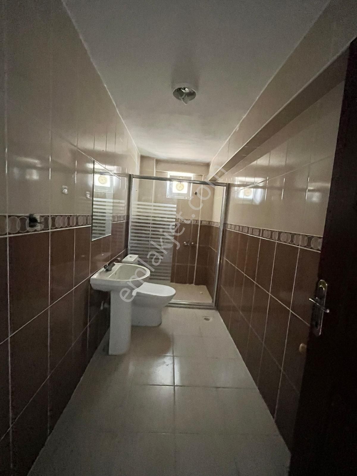 Karapürçek Cadde Üzeri Ön Cephe Katta Asansörlü 135 Mt 3+1 Daire - Görsel 22