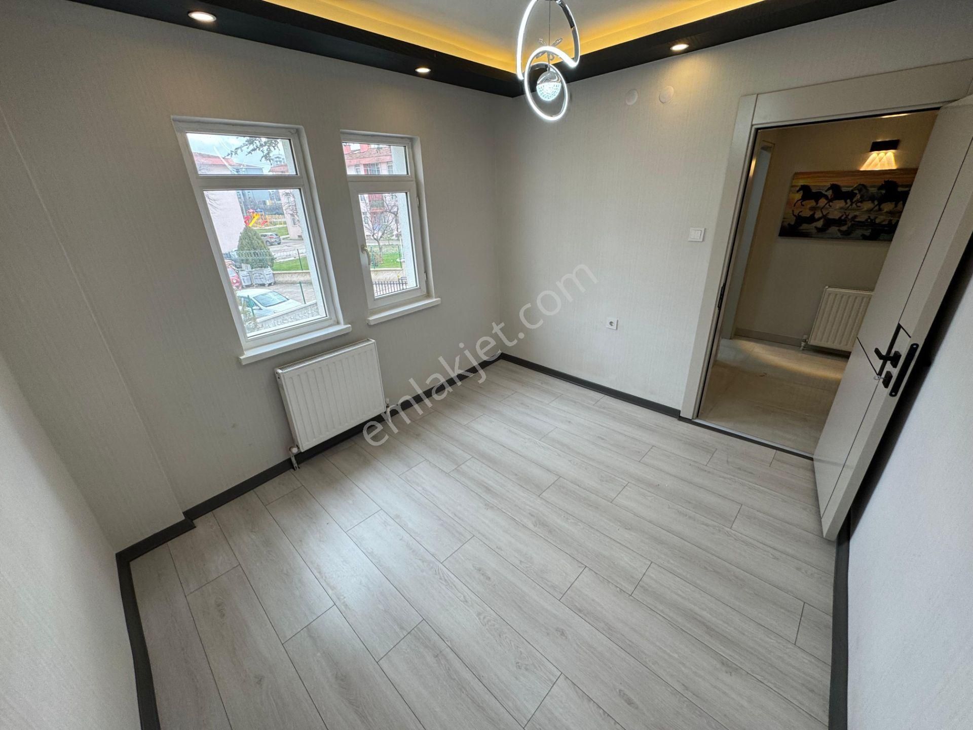 Ahi Evran Mahallesinde 3+1 Katta Full Yapılı Daire! - Görsel 18