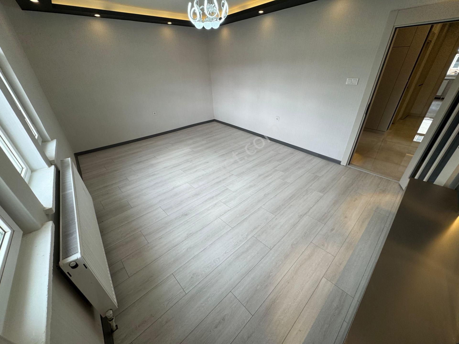 Ahi Evran Mahallesinde 3+1 Katta Full Yapılı Daire! - Görsel 10