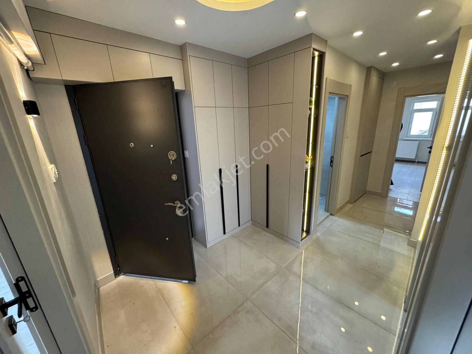 Ahi Evran Mahallesinde 3+1 Katta Full Yapılı Daire! - Görsel 31