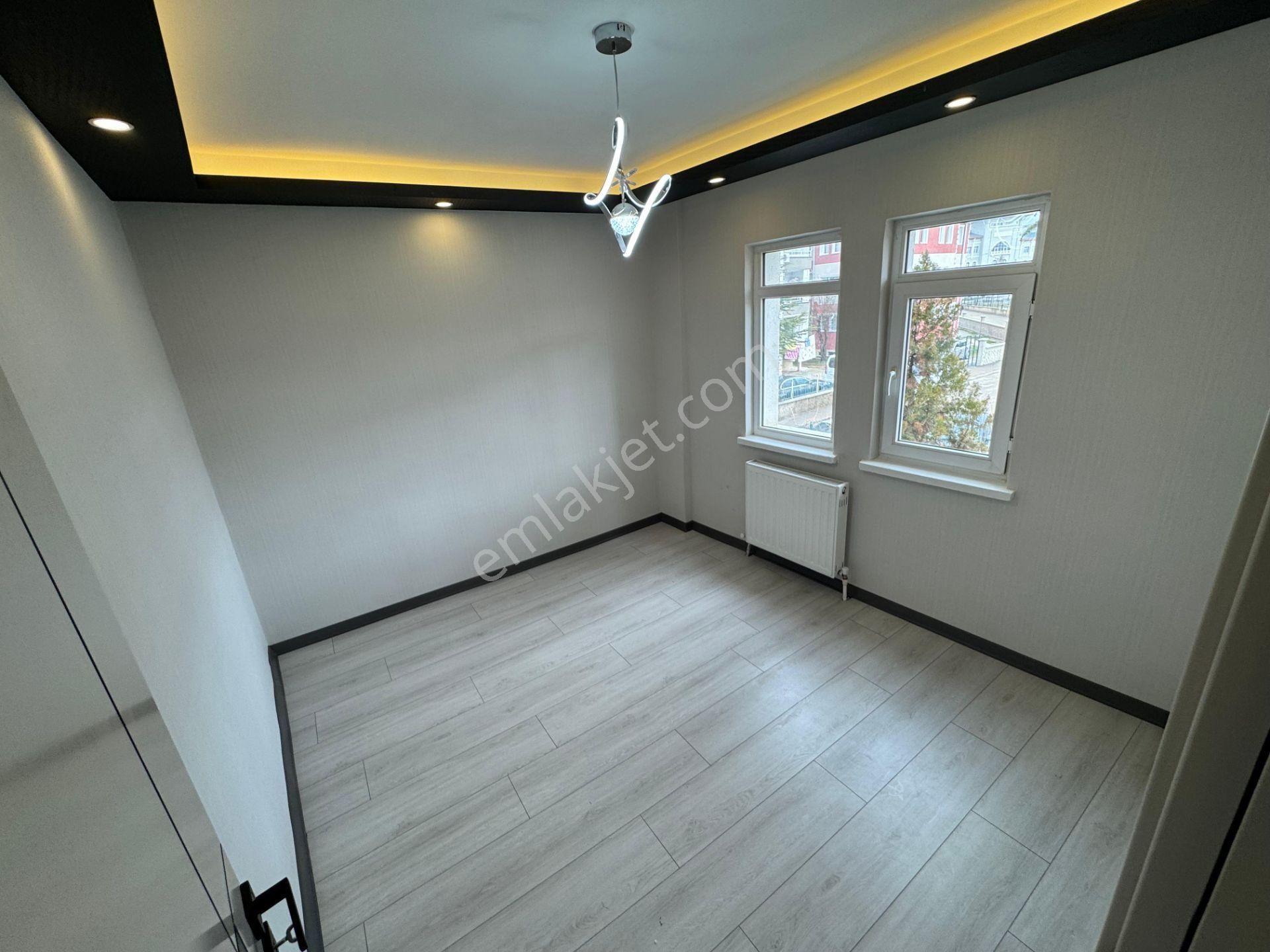 Ahi Evran Mahallesinde 3+1 Katta Full Yapılı Daire! - Görsel 17