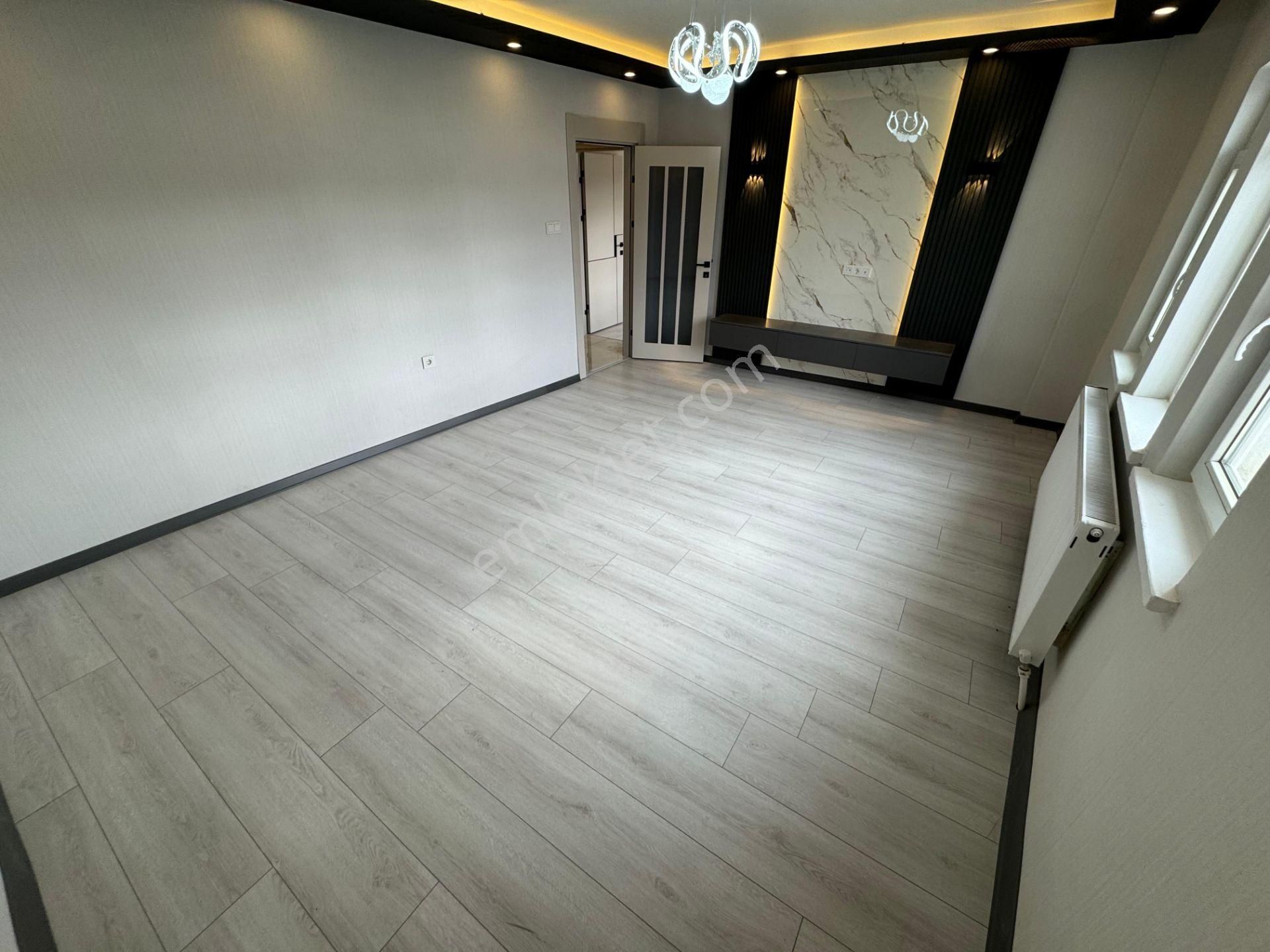 Ahi Evran Mahallesinde 3+1 Katta Full Yapılı Daire! - Görsel 5