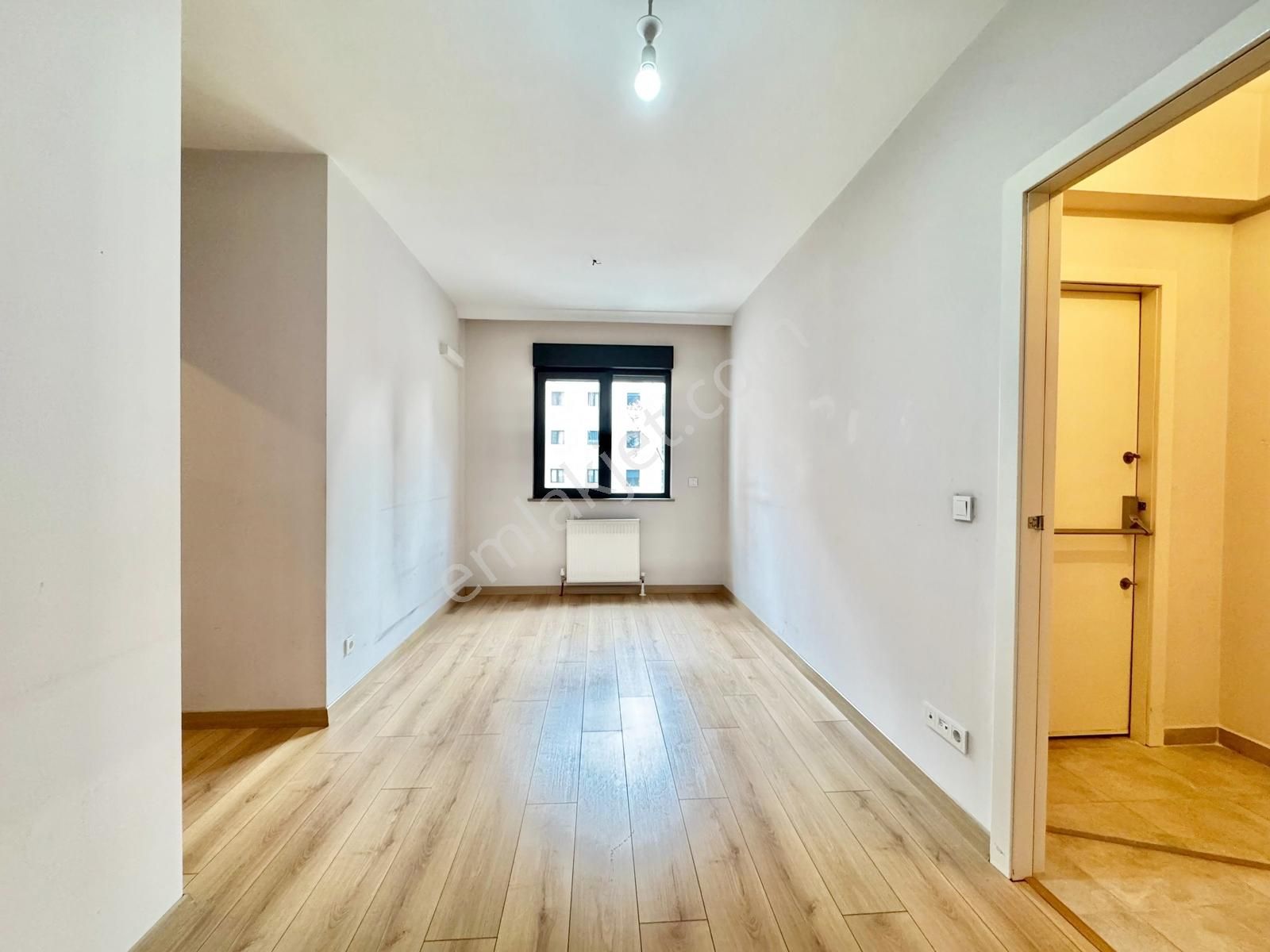 Suadiye'de 3+1 Net 95m2 Ebv Banyolu Balkonlu Boş Fırsat - Görsel 29