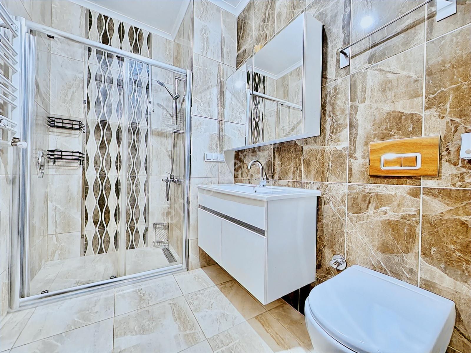 Suadiye'de 3+1 Net 95m2 Ebv Banyolu Balkonlu Boş Fırsat - Görsel 17