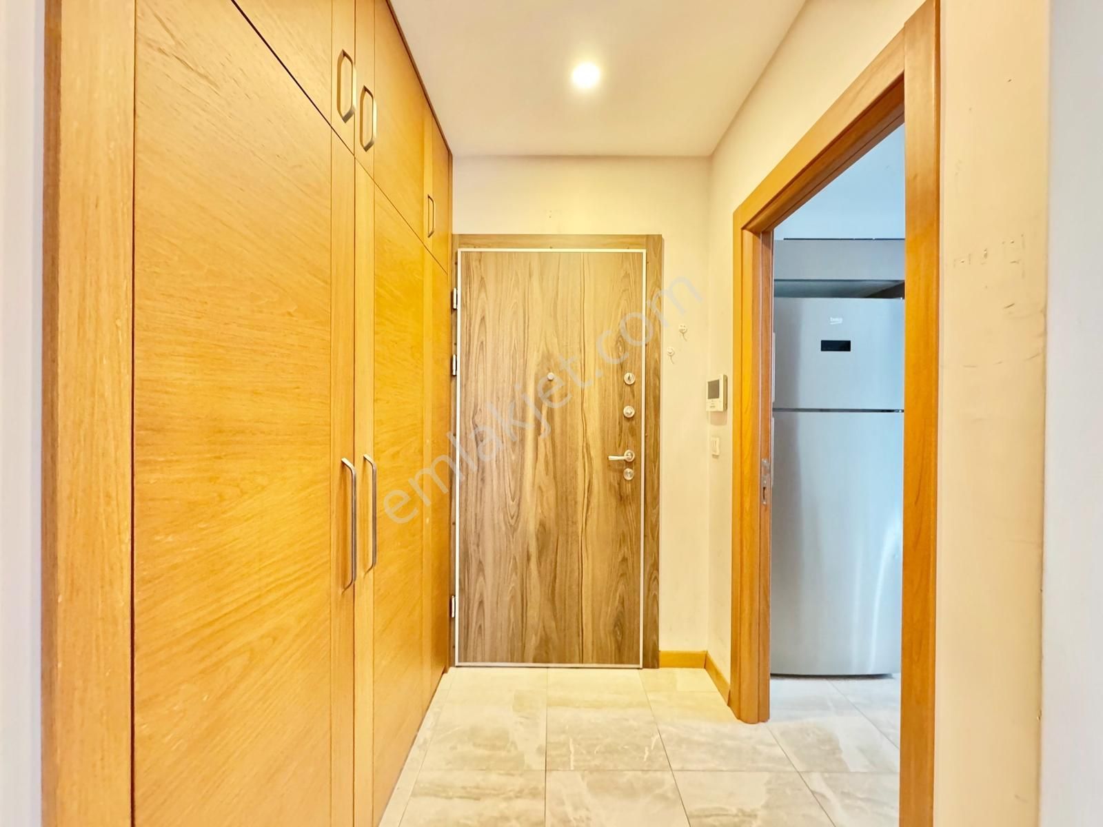 Suadiye'de 3+1 Net 95m2 Ebv Banyolu Balkonlu Boş Fırsat - Görsel 19