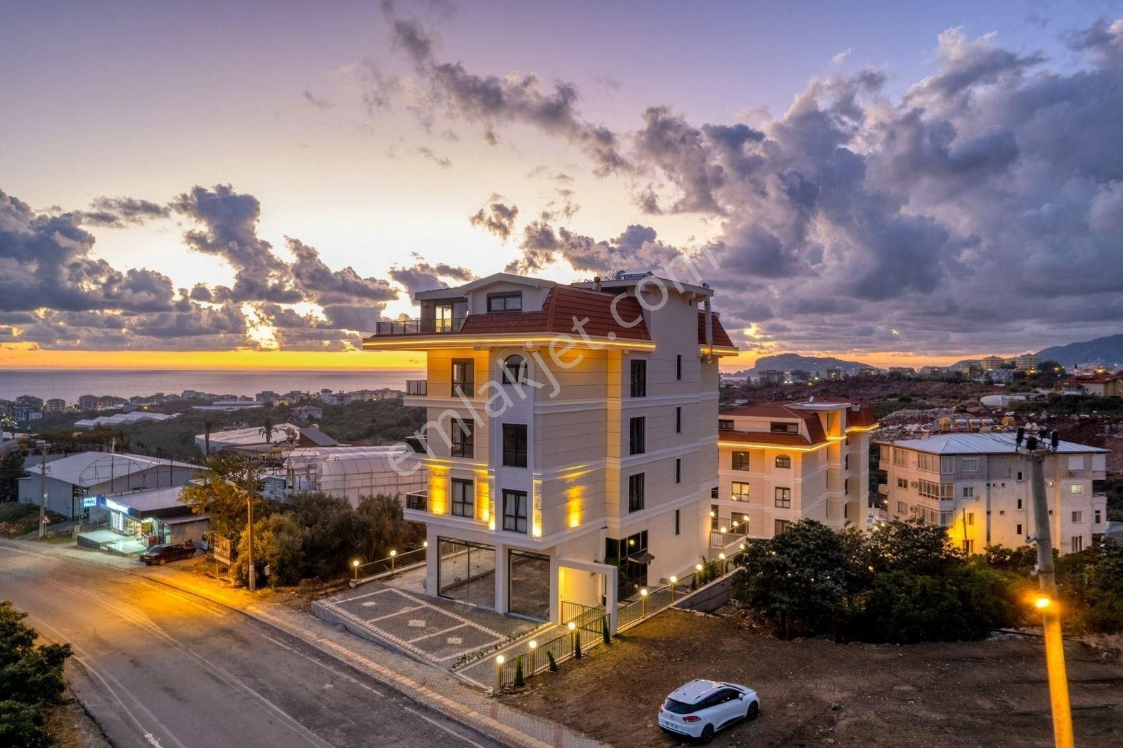 Alanya Kestel’de Deniz Manzaralı, Eşyalı 1+1 Daire