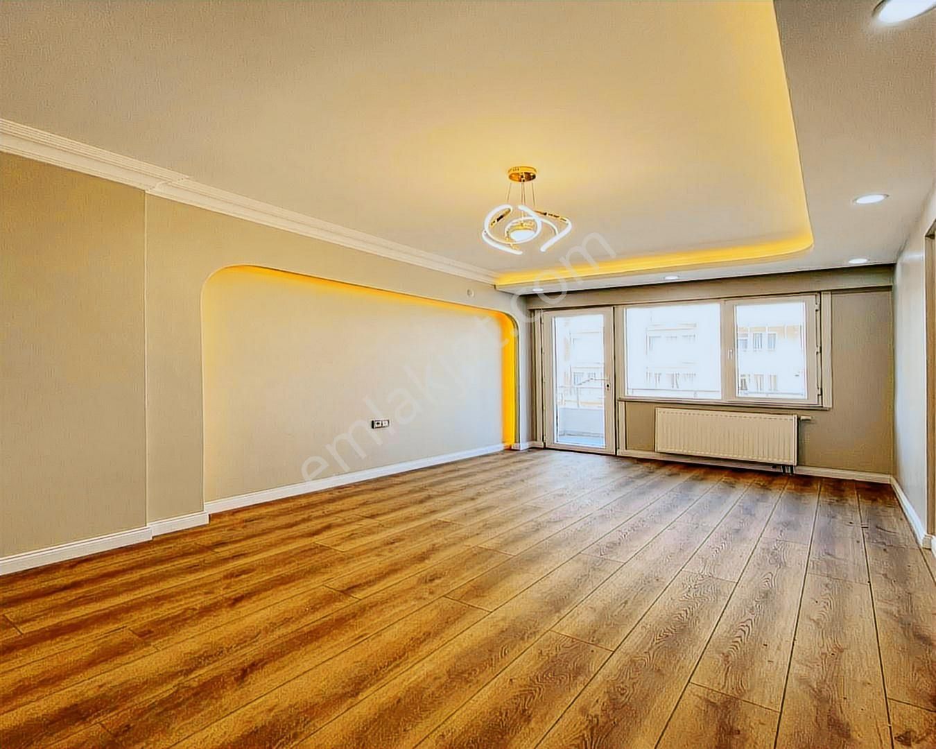 Güvenlikli Site Ve Modern Tasarımlı 2+1 Arakat Daire - Görsel 12