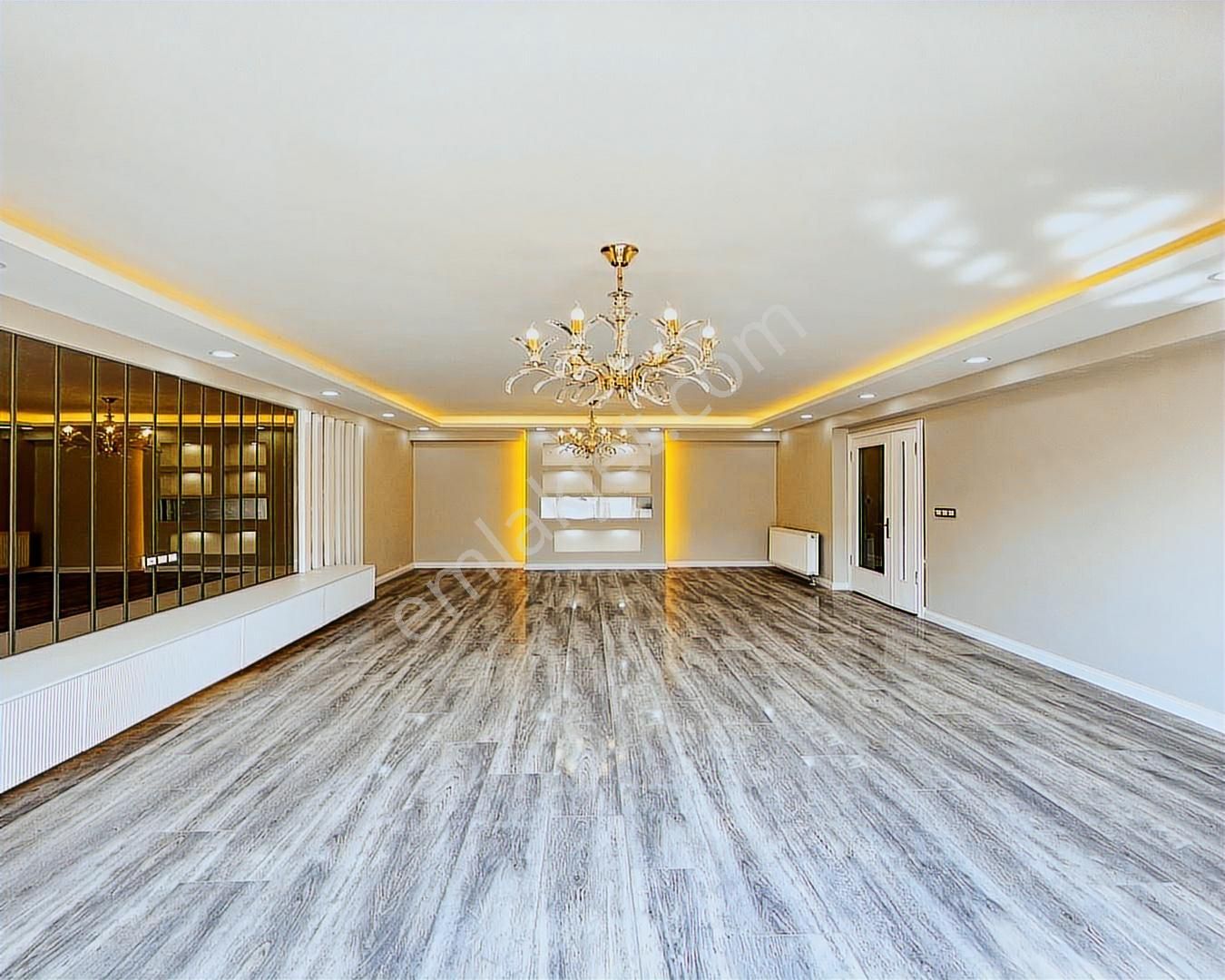 Güvenlikli Site Ve Modern Tasarımlı 2+1 Arakat Daire - Görsel 17