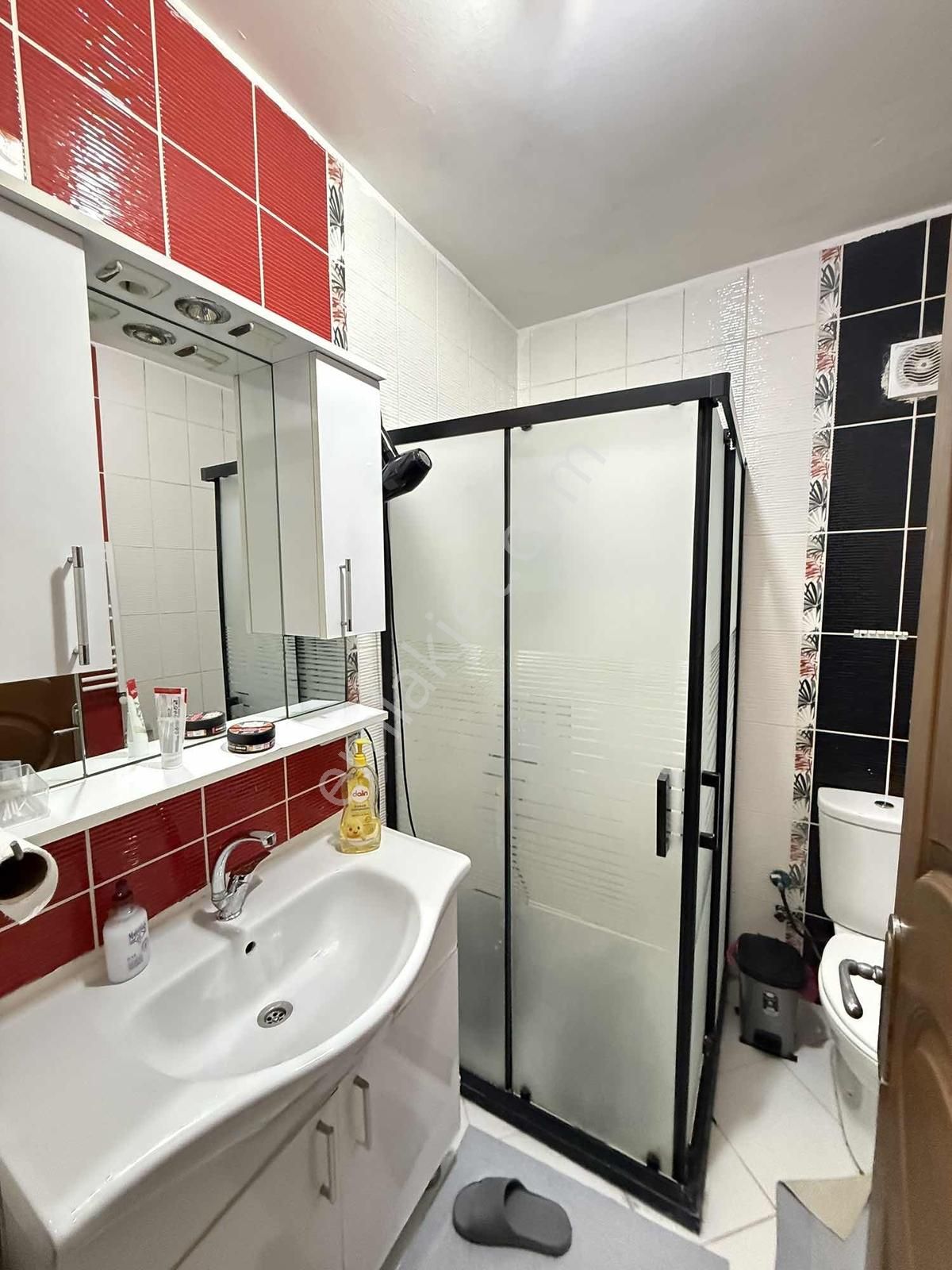 Bahçeşehir Esenkent Göl Manzaralı Lüks 2+1 Satılık Daire - Görsel 6