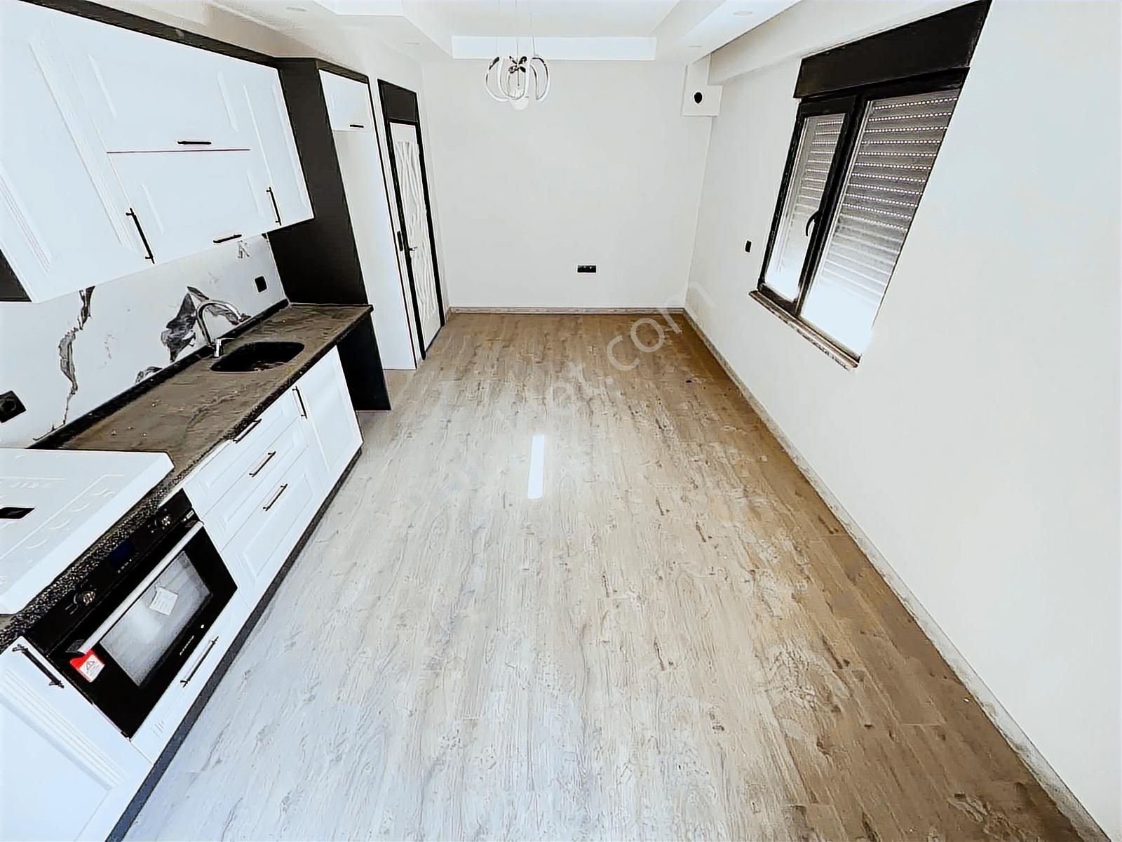 Yetkili Gürsoy'dan Kapalı Otoparklı Ebeveyn Banyolu Y.ısıtma 2+1 - Görsel 16