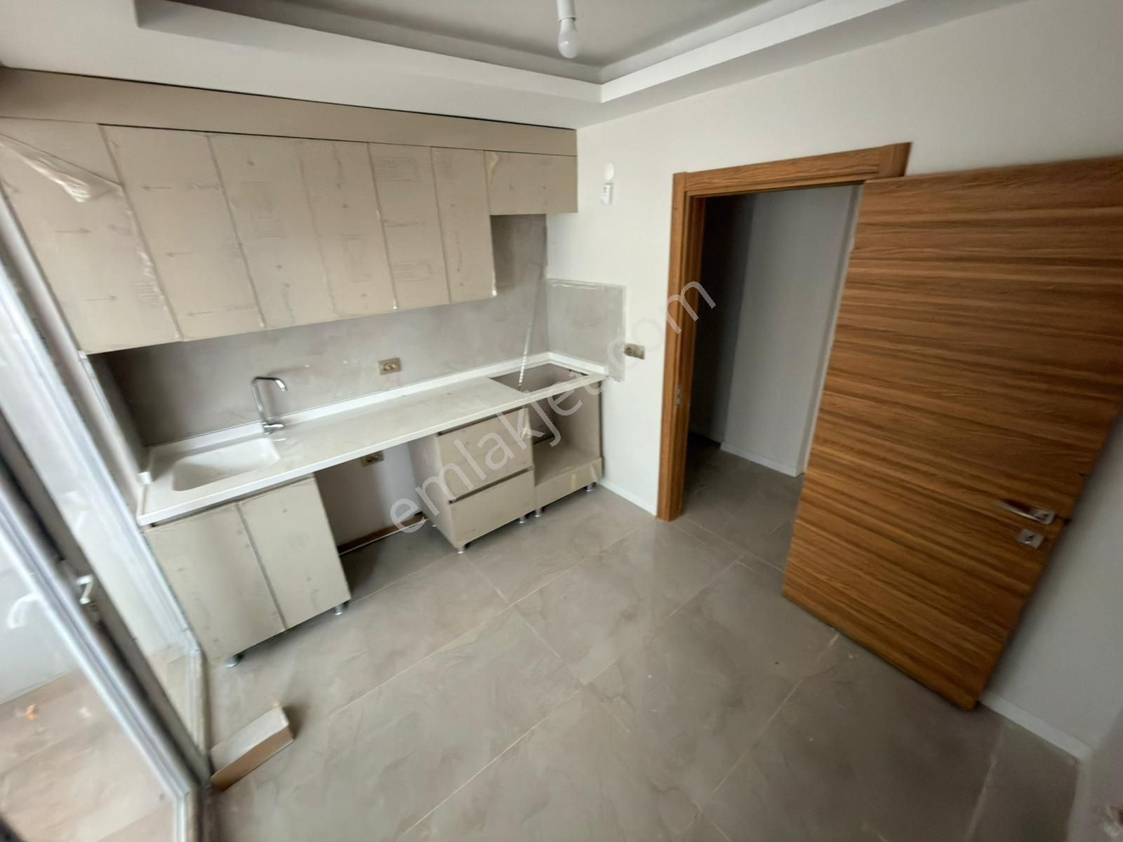 Yenikent 29 Ekim Mh^de Full Yapılı Ön Cp. Geniş 3+1 Sıfır Kupon Daire!!!