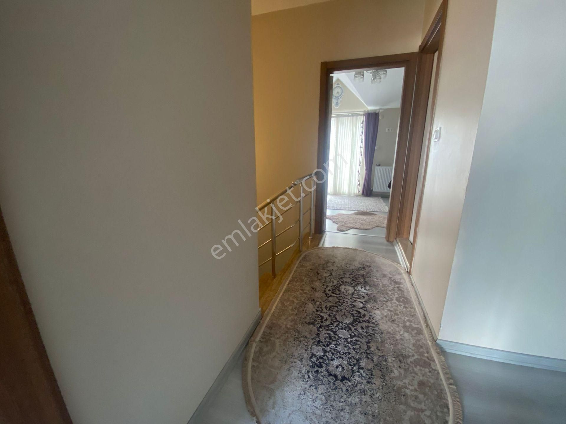 Bursa Yıldırım Akçağlayan'da 4+1 170m2 7 Yıllık Binada Dublex - Görsel 15