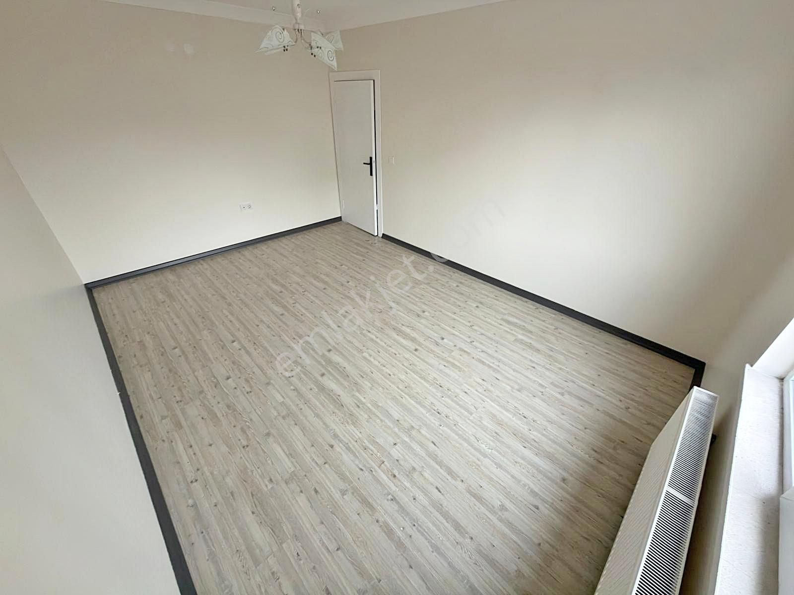 Yuvam'dan Ultra Geniş Merkezi Konum'dan Bulvar Üzeri 3+1 Kiralık - Görsel 29