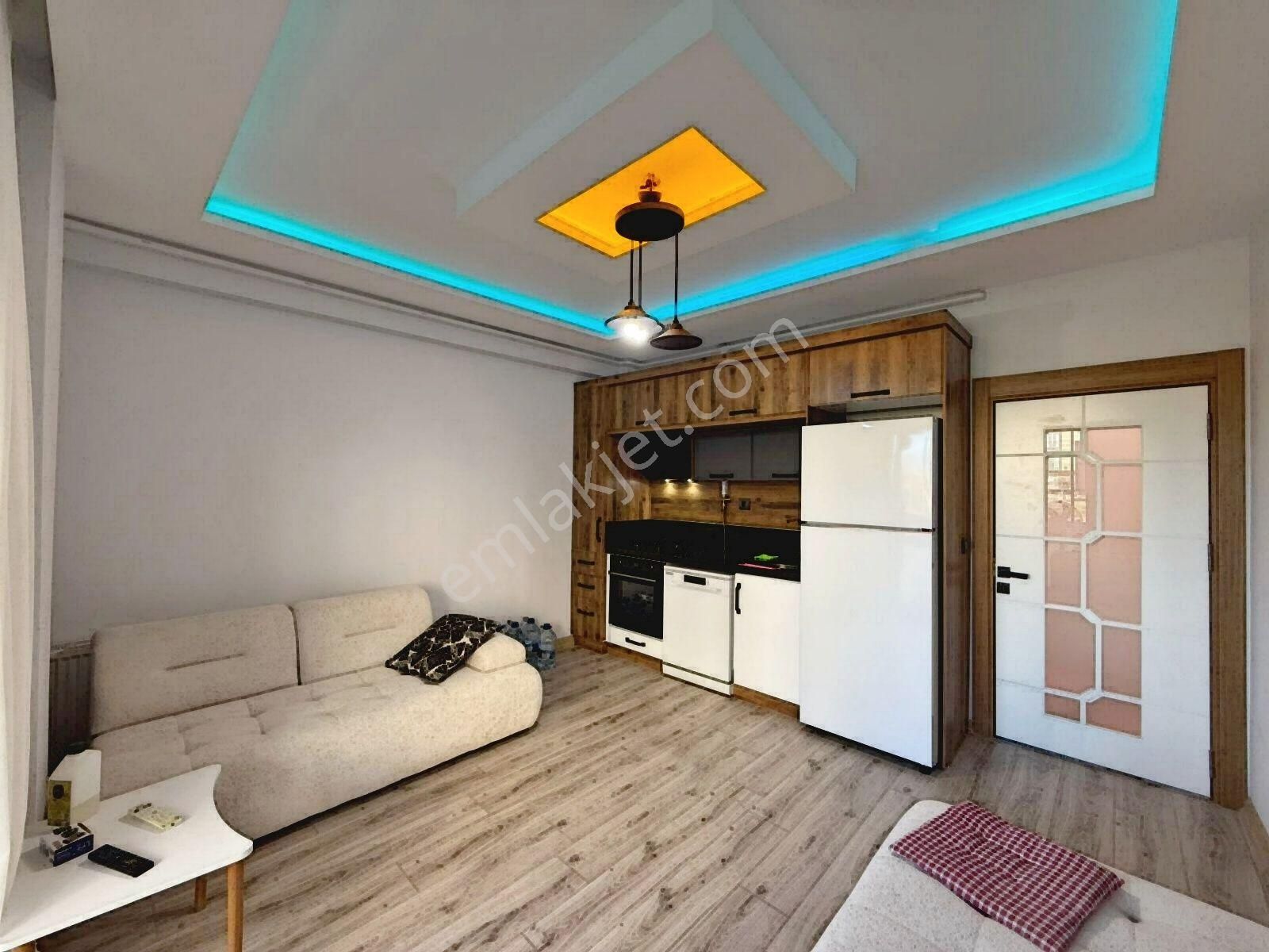 🔴 Güç Gayrimenkul'den Akçay'da Ön Cephe Müstakil Tadında Cam Balkonlu 1+1 Daire - Görsel 11