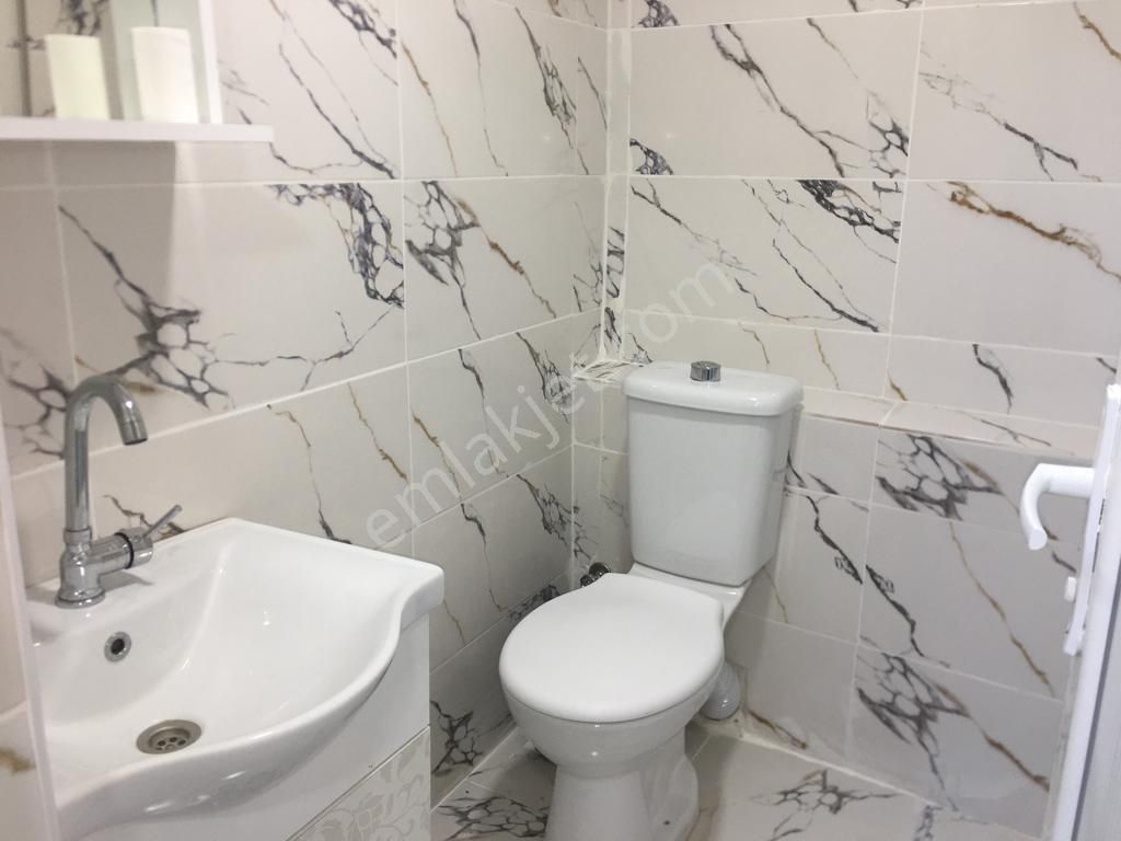 Kavacık Merkezde Medipole Yakın Apart Odalar - Görsel 19