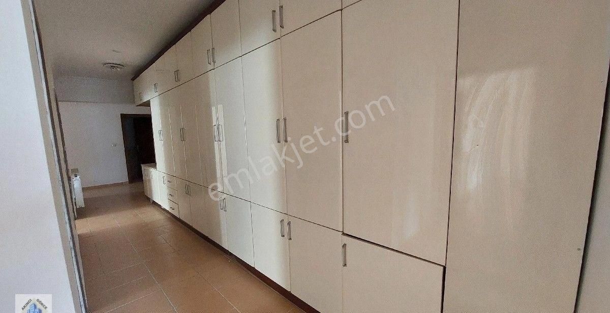 Atakent De Asansörlü Geniş Kapalı Teraslı Güney Batı Yol Cep 6+1 İskanlı 14 Yıllık - Görsel 35