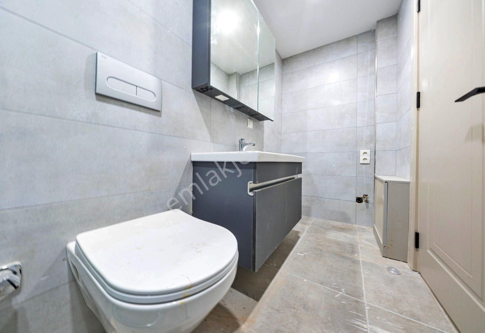 Weal World' Den K.otoparklı, Sosyal Tesisli Sitede, 2+1, 90m2, 6.kat, Fırsat Daire ... - Görsel 24