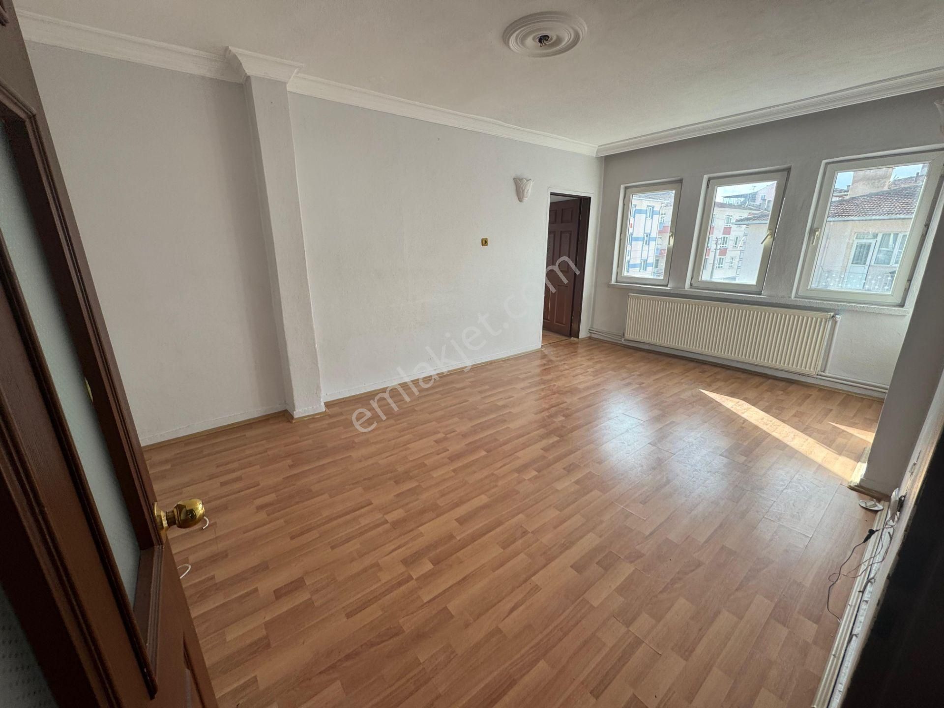 İstasyon Mahallesinde 3+1 2.ara Katta Fırsat Daire! - Görsel 9