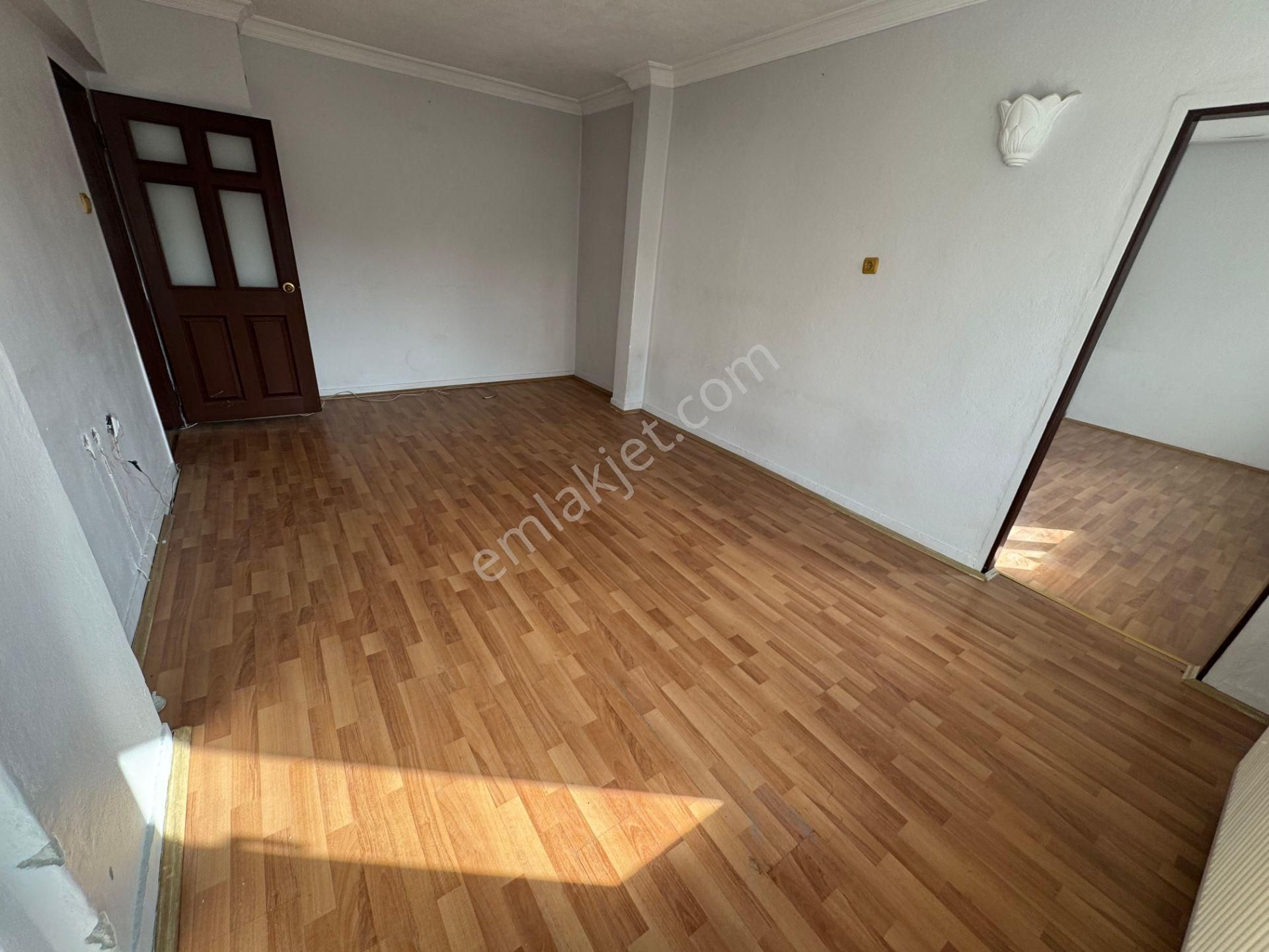 İstasyon Mahallesinde 3+1 2.ara Katta Fırsat Daire! - Görsel 12