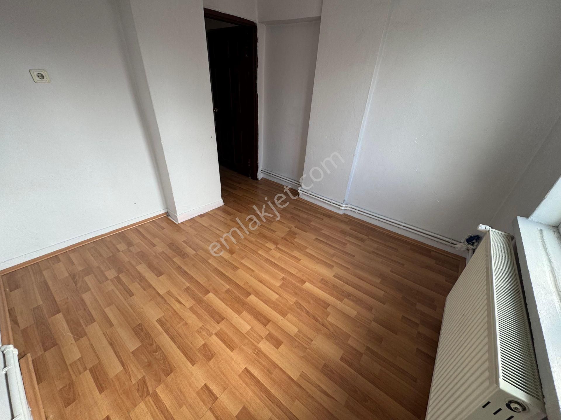 İstasyon Mahallesinde 3+1 2.ara Katta Fırsat Daire! - Görsel 25