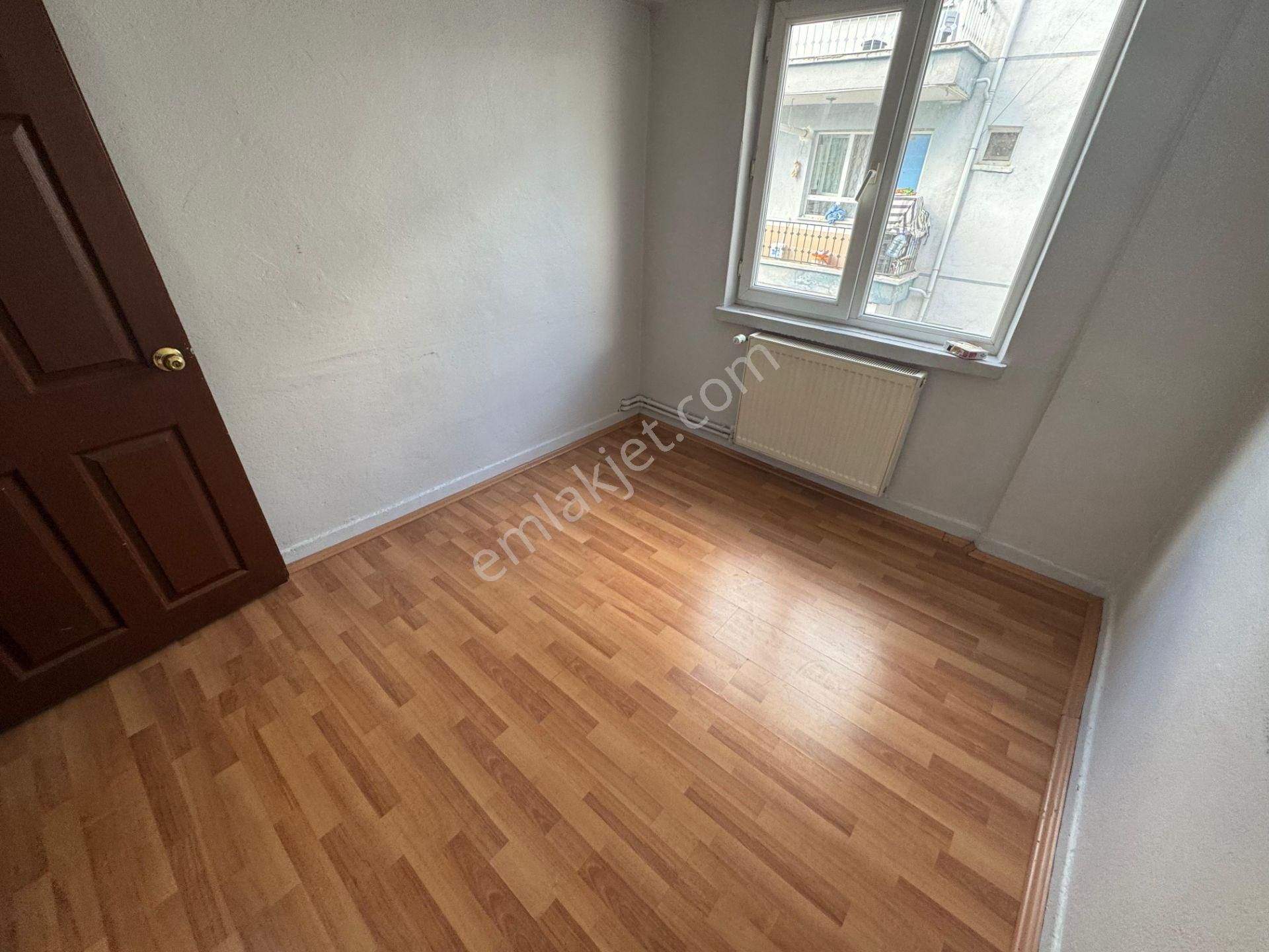 İstasyon Mahallesinde 3+1 2.ara Katta Fırsat Daire! - Görsel 23