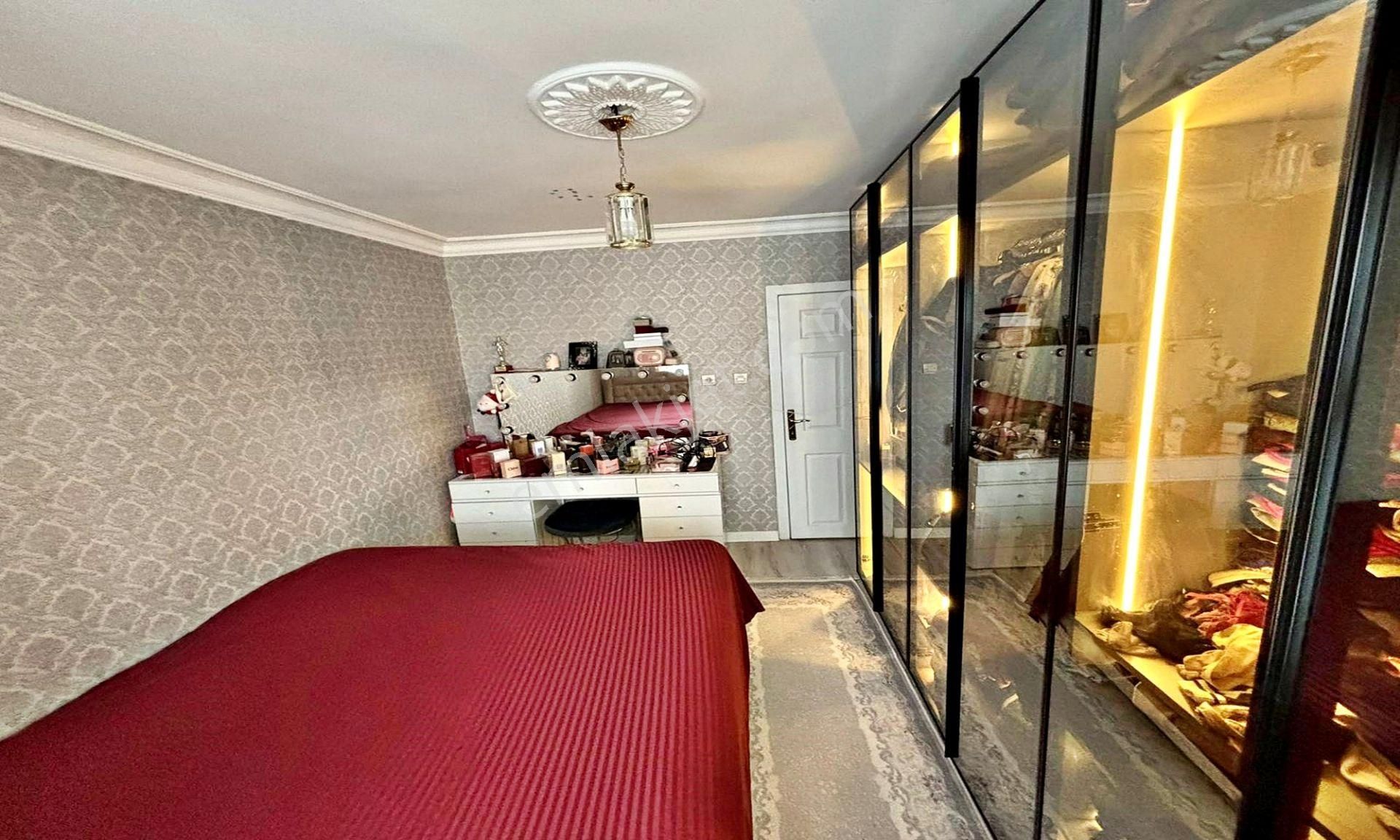 Kuşcağız'da Bakmadan Geçmeyin!görülmeye Değer Full Yapılı 3+1 ! - Görsel 10