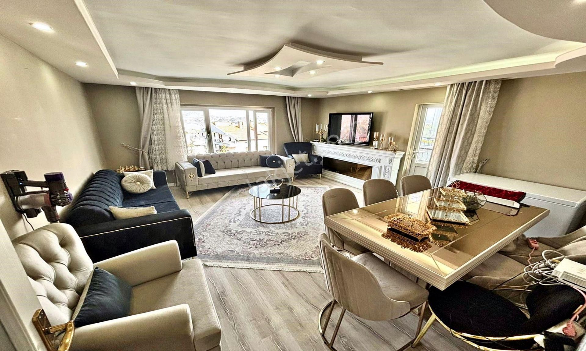 Kuşcağız'da Bakmadan Geçmeyin!görülmeye Değer Full Yapılı 3+1 !