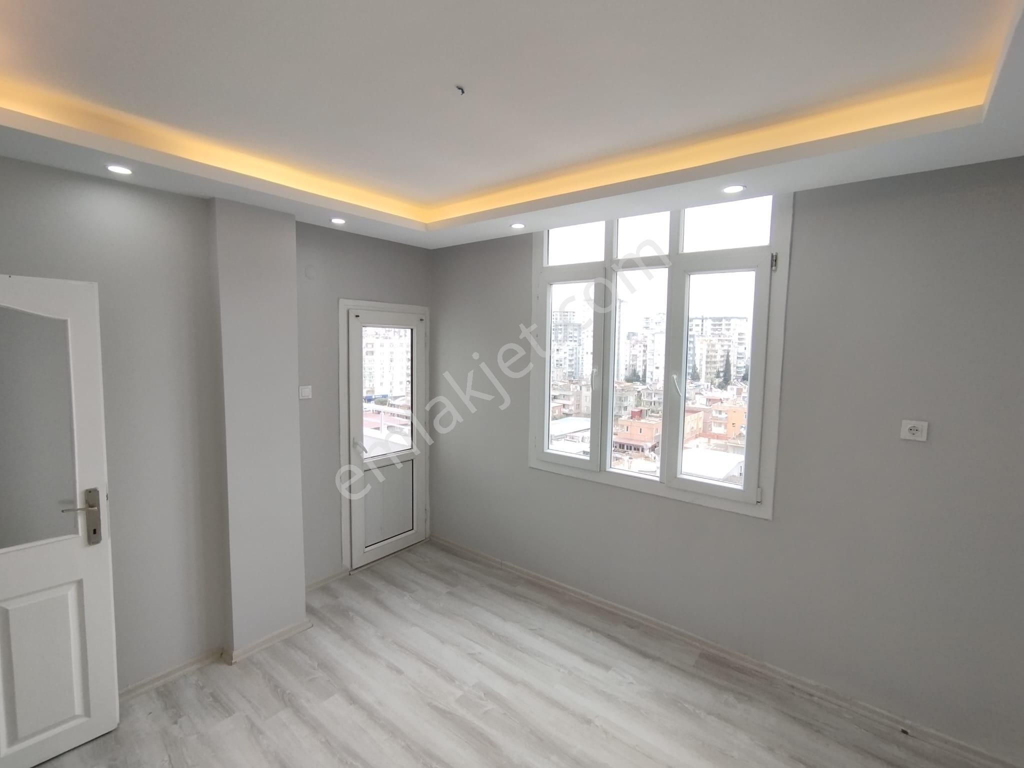 Hastaneler Kavşağına Yakın Sitede 3+1 Kapalı Mutfaklı Ekstralı Cazip Daire - Görsel 9
