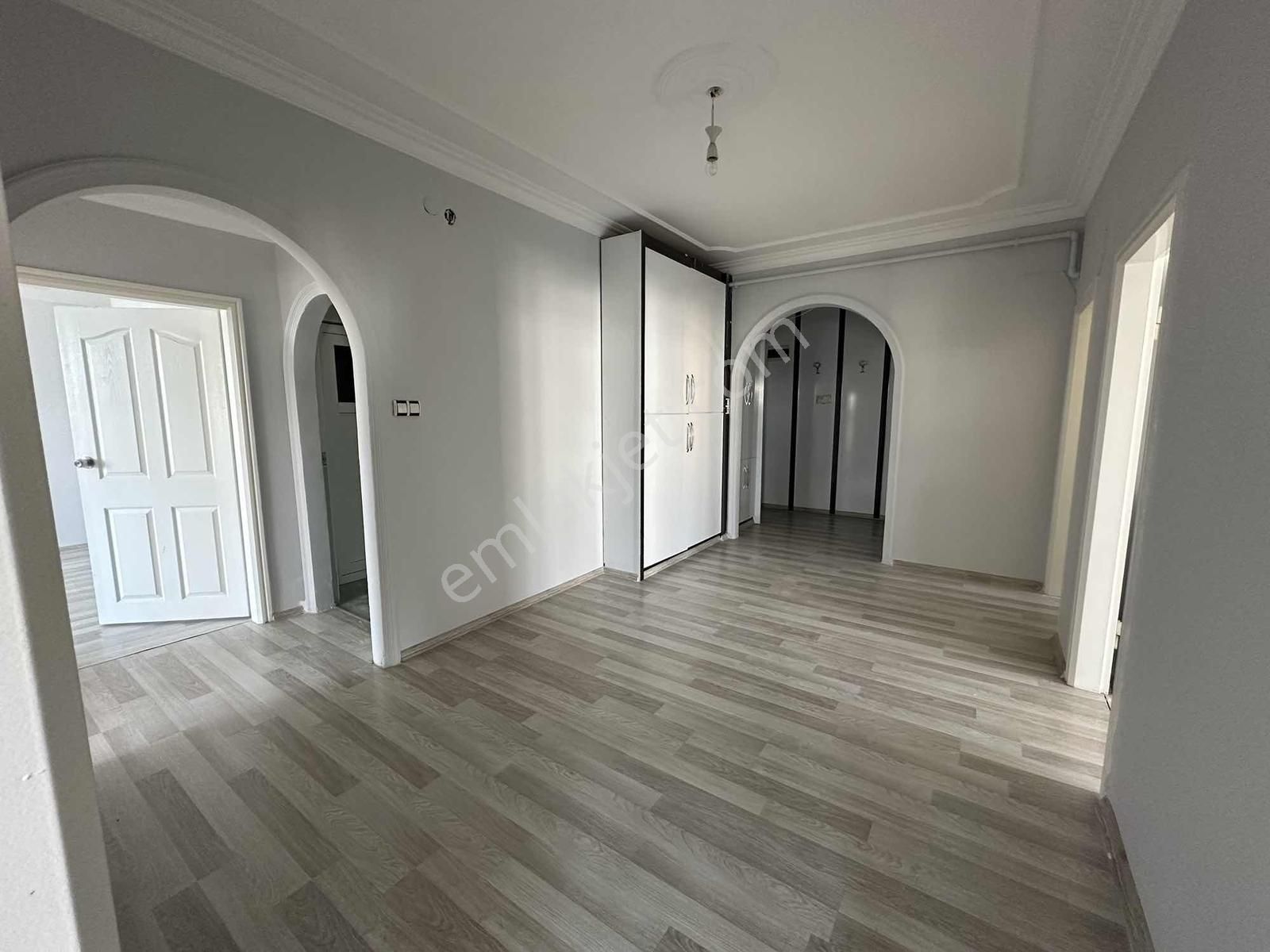 Özfırat 2 Sitesinde Satılık 3+1 Daire - Görsel 24