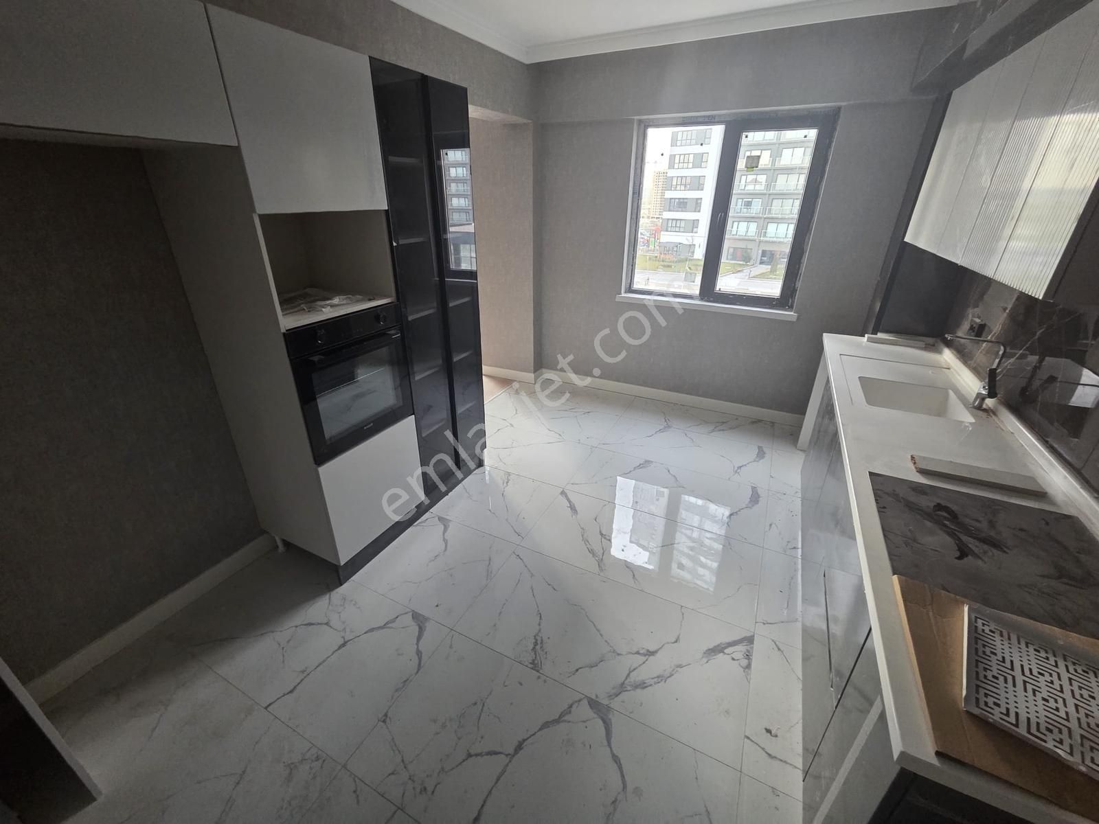 Batıkent Bienza Sitesi İskanlı Lüx Yapılı 2+1 Satılık Daire - Görsel 5