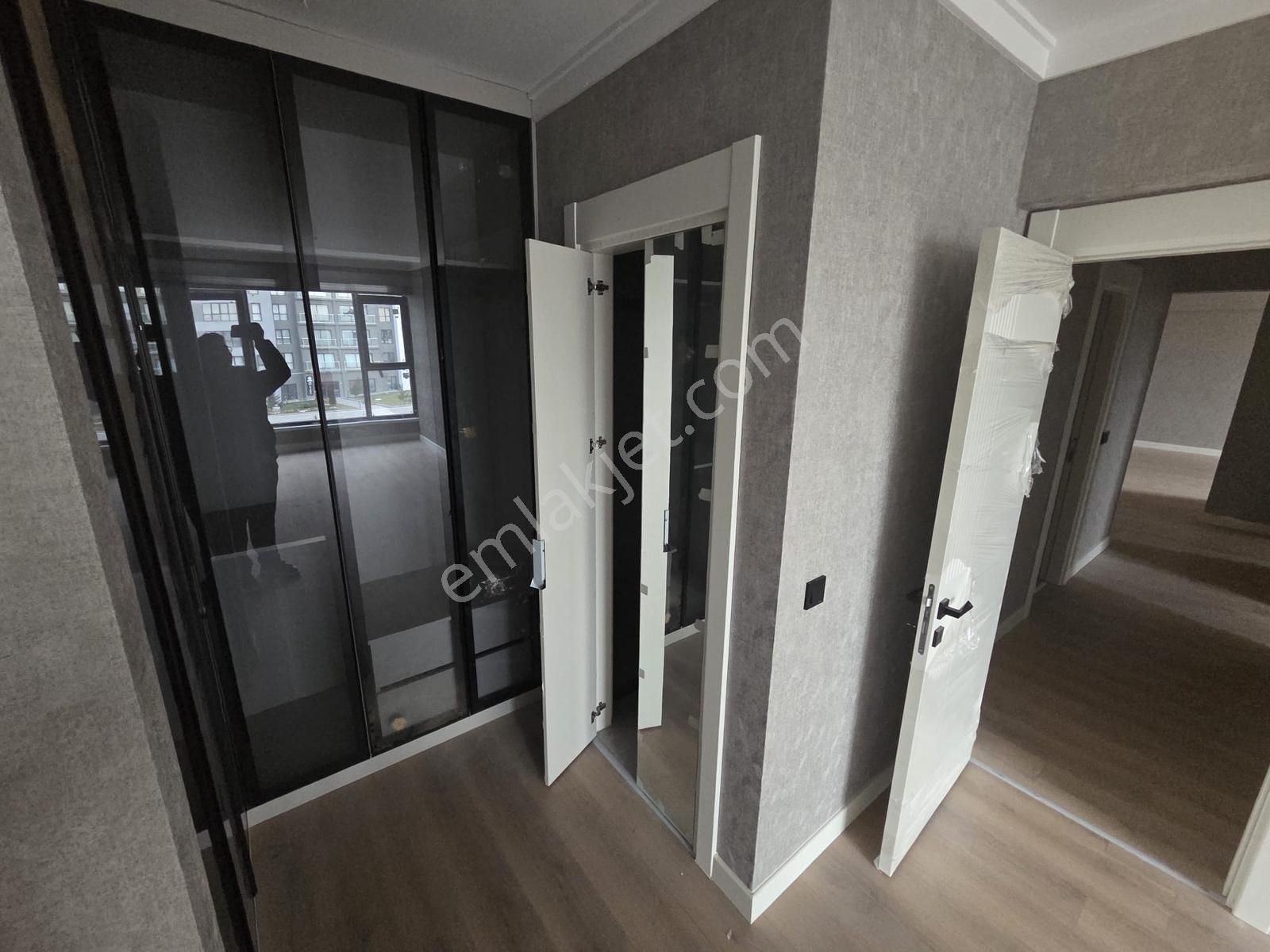 Batıkent Bienza Sitesi İskanlı Lüx Yapılı 2+1 Satılık Daire - Görsel 9