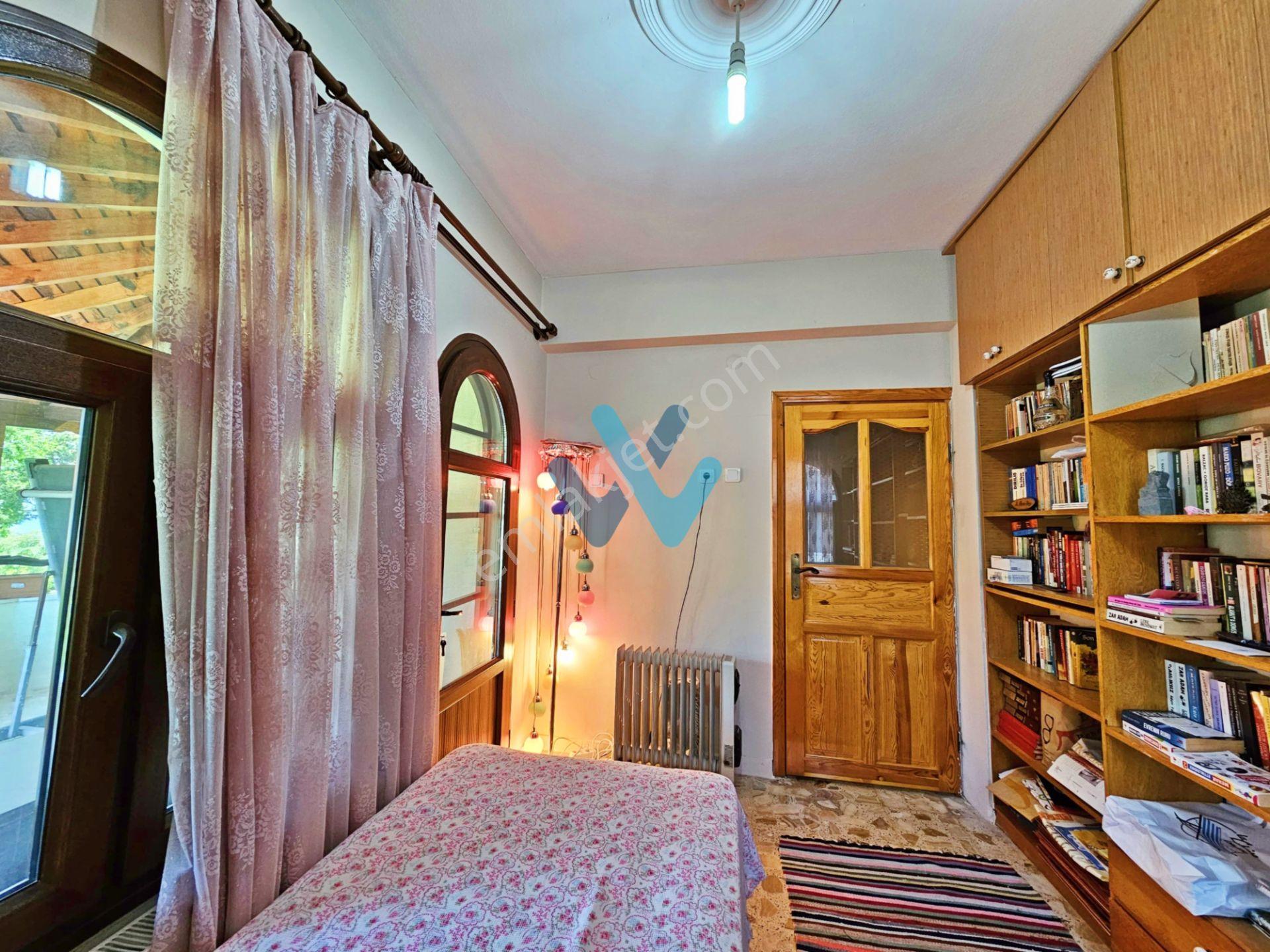 Win'den Gama'ya Komşu Denize Sıfır Site İçi Satılık 4+1 Villa - Görsel 19