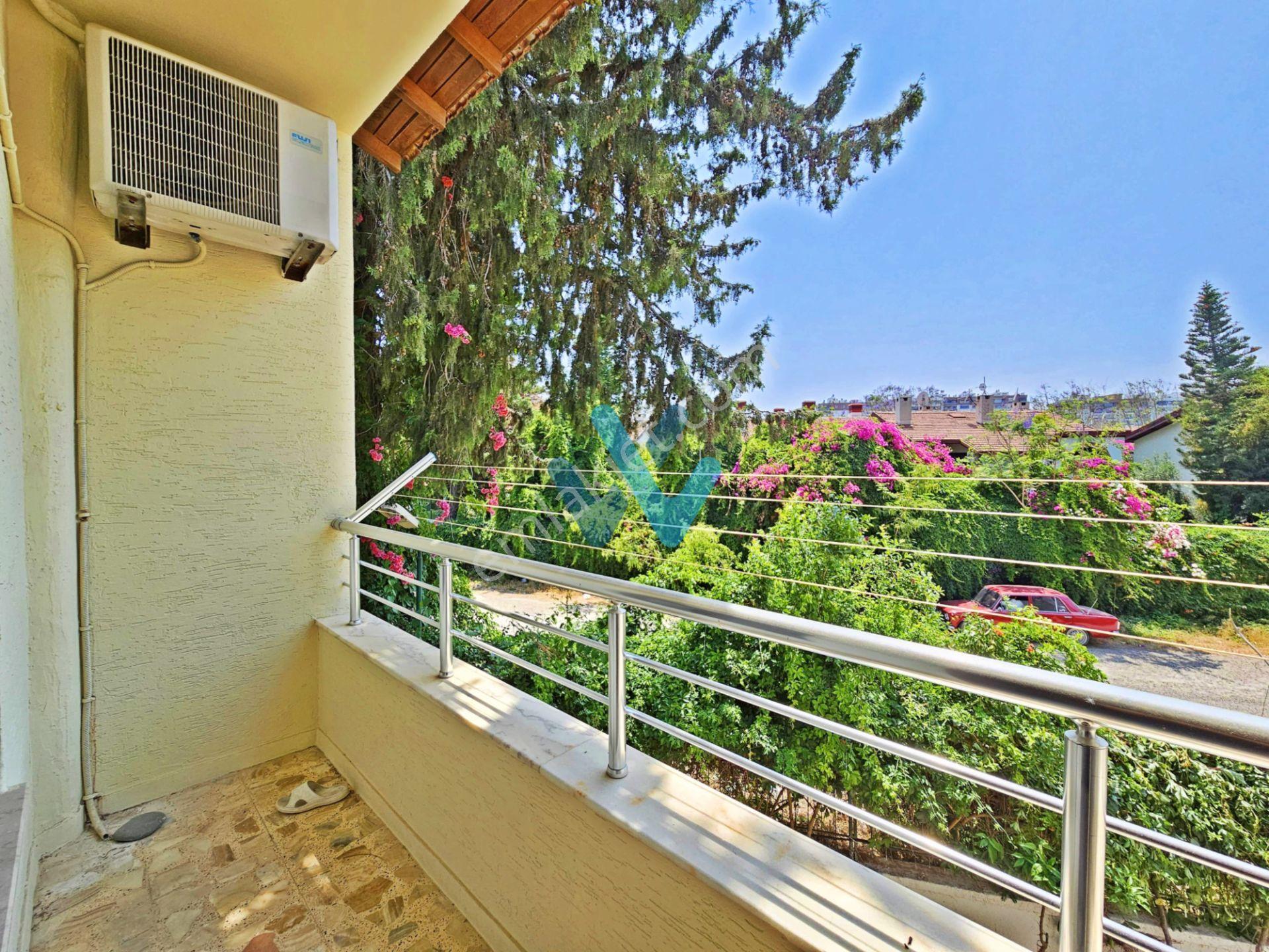 Win'den Gama'ya Komşu Denize Sıfır Site İçi Satılık 4+1 Villa - Görsel 29