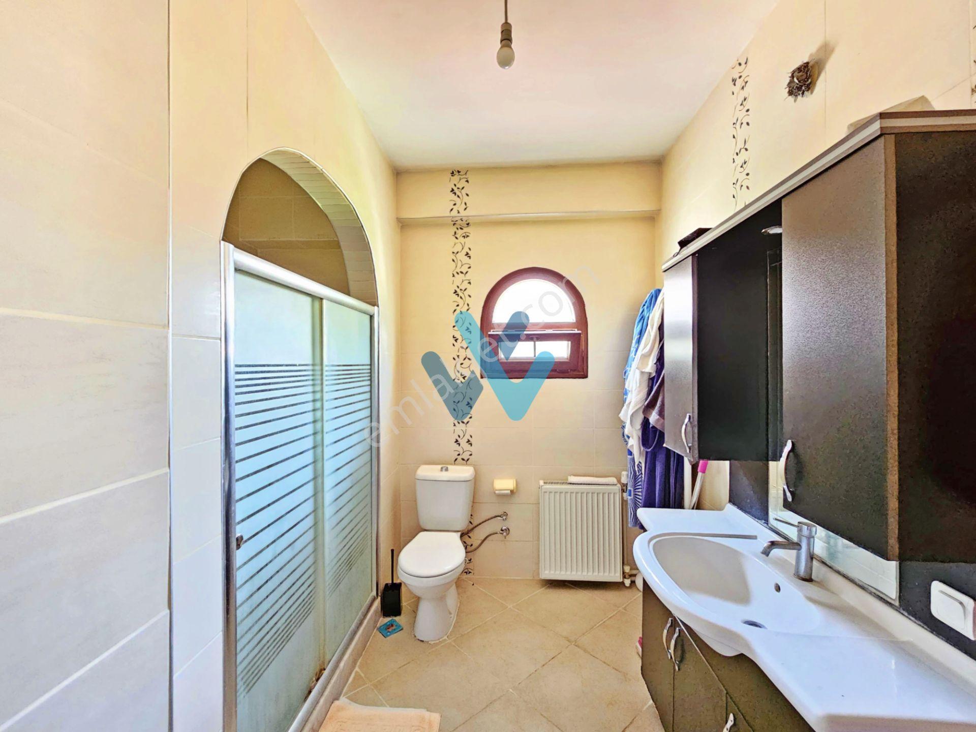 Win'den Gama'ya Komşu Denize Sıfır Site İçi Satılık 4+1 Villa - Görsel 26