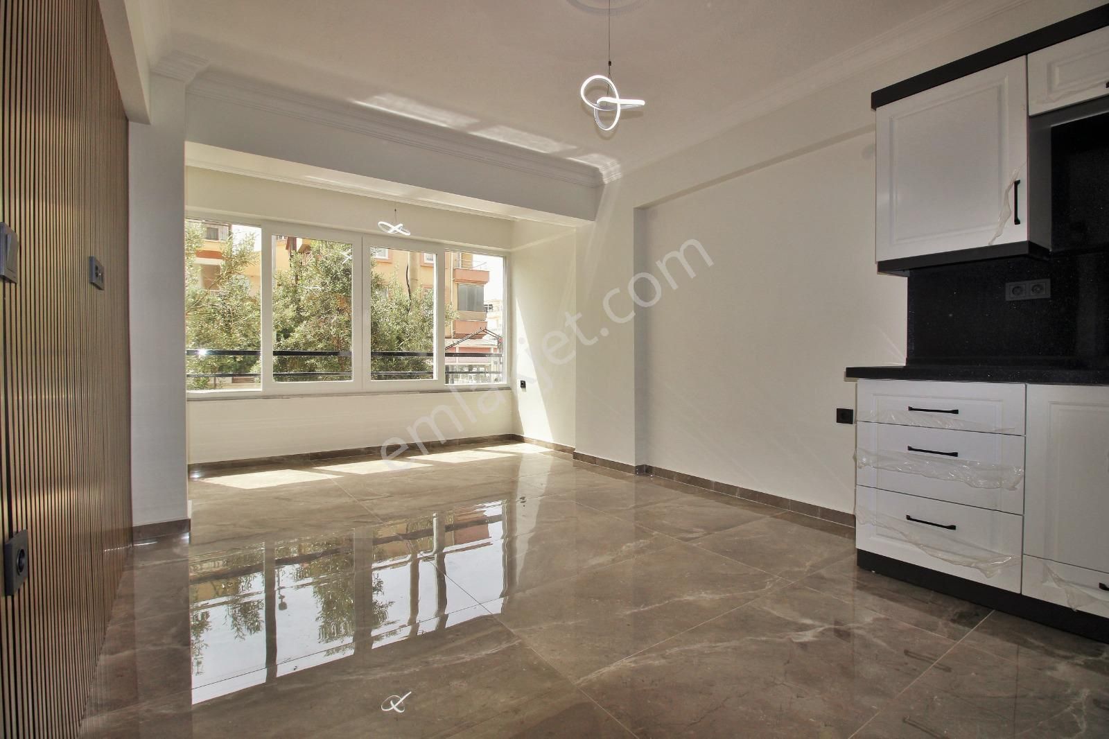 Efeler’de Yüksek Giriş 2+1 Daire - Görsel 16