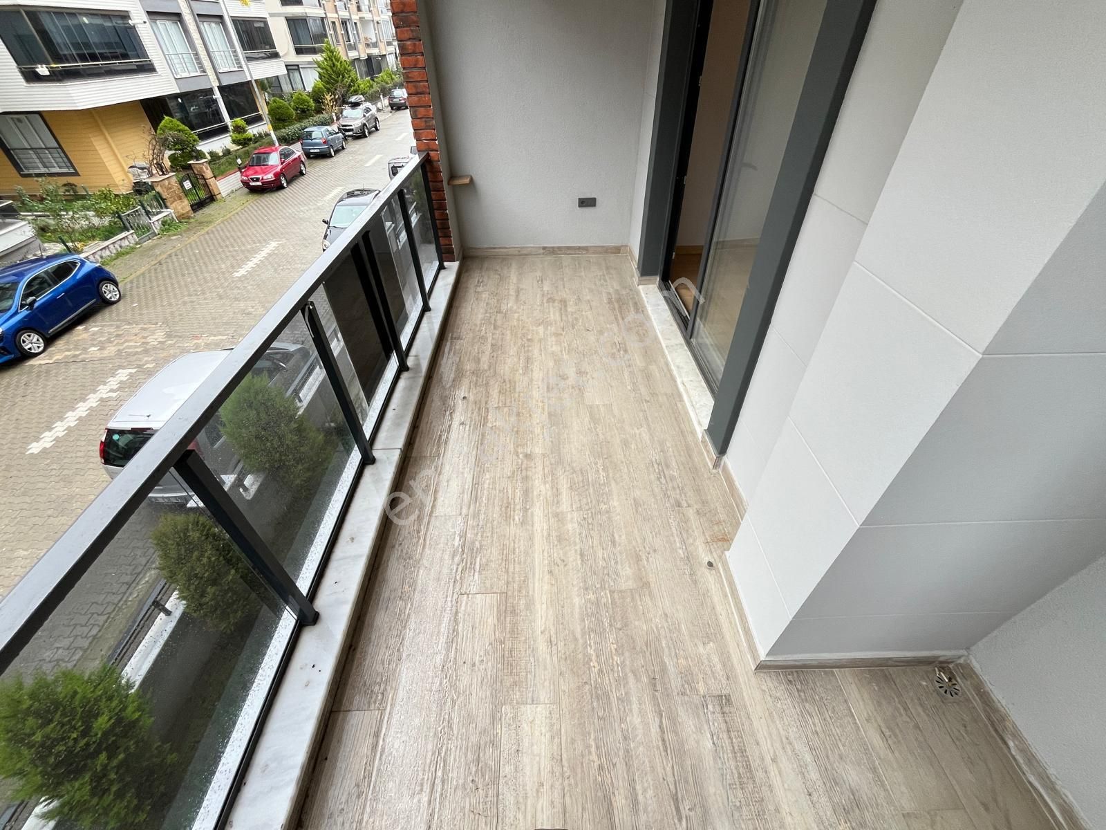 Gürsoy'dan İkizçayda Harika Konumda Doğalgaz Kombili 2+1 Daire - Görsel 8