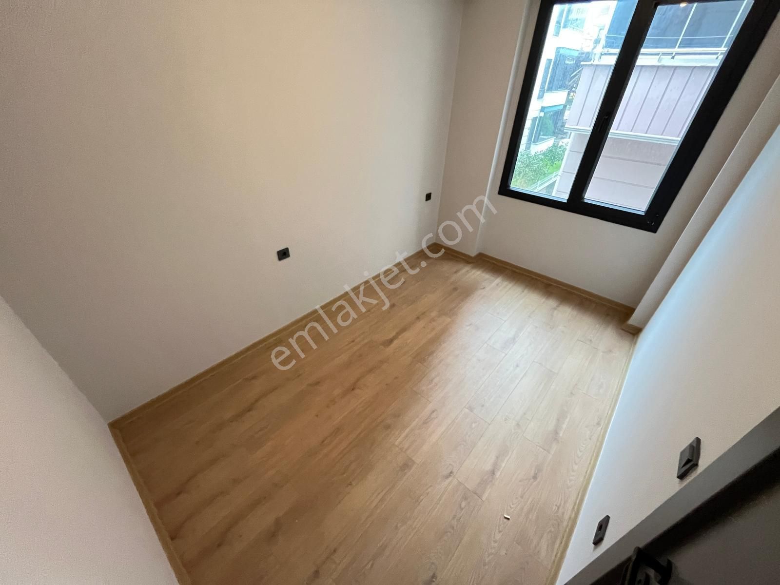 Gürsoy'dan İkizçayda Harika Konumda Doğalgaz Kombili 2+1 Daire - Görsel 32