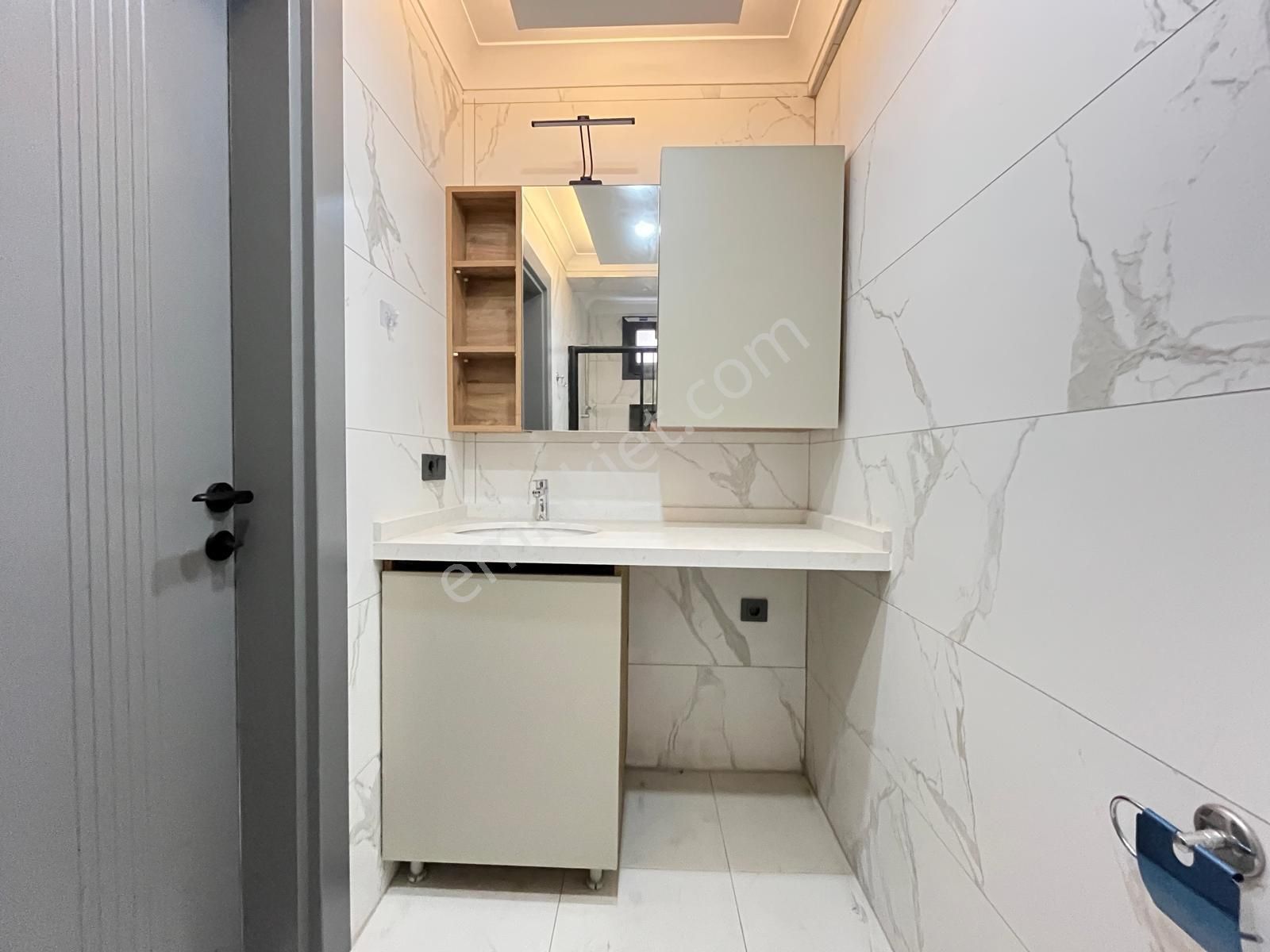 Gürsoy'dan İkizçayda Harika Konumda Doğalgaz Kombili 2+1 Daire - Görsel 23