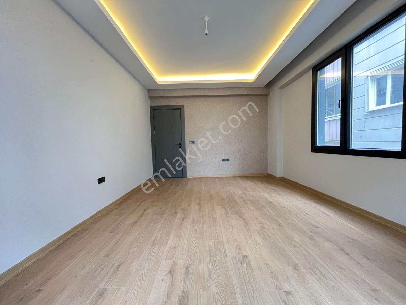 Gürsoy'dan İkizçayda Harika Konumda Doğalgaz Kombili 2+1 Daire - Görsel 34