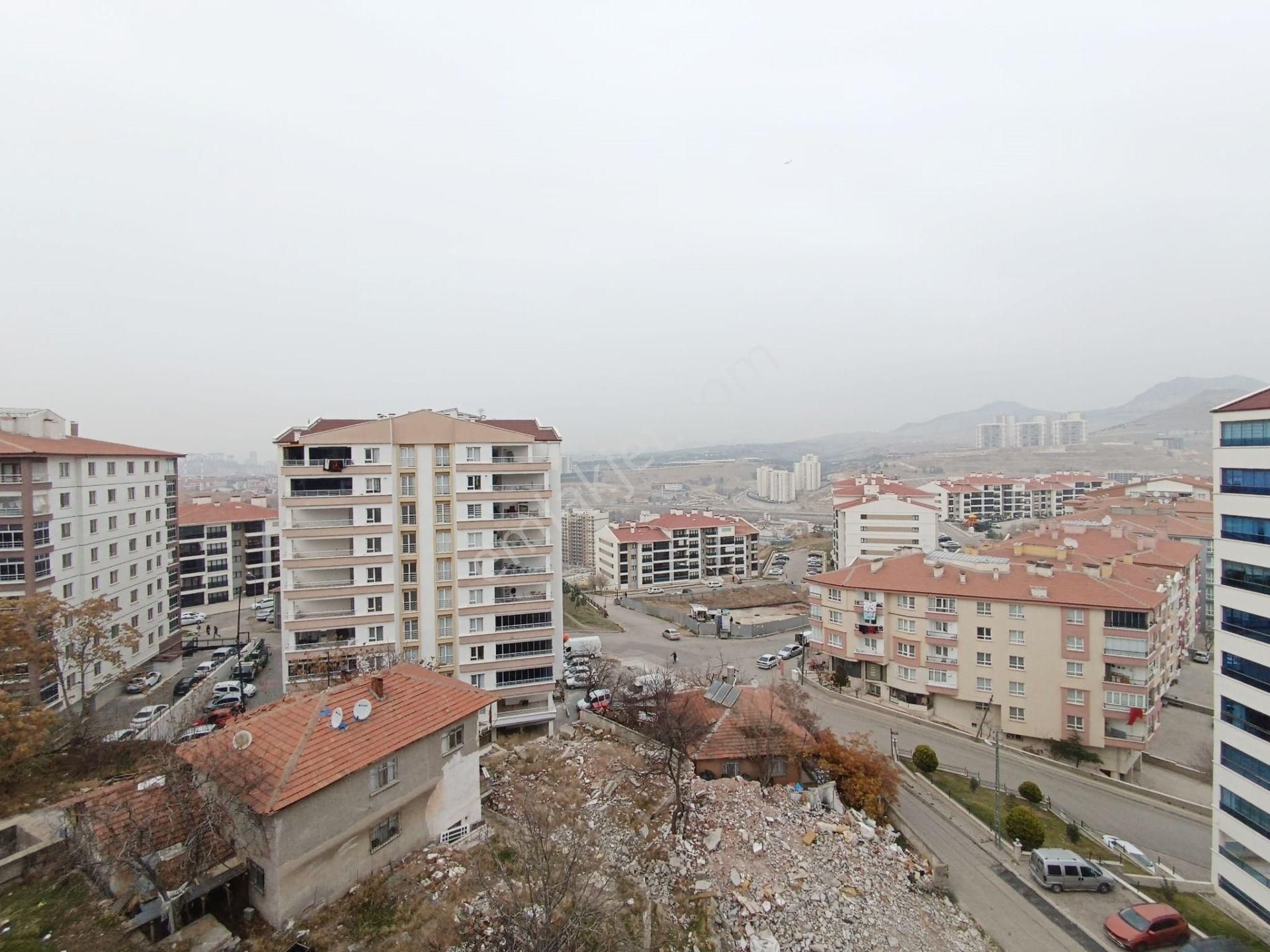 Kent'ten Şirinte'de Manzaralı Teras Balkonlu 3+1 Fırsat Daire - Görsel 18