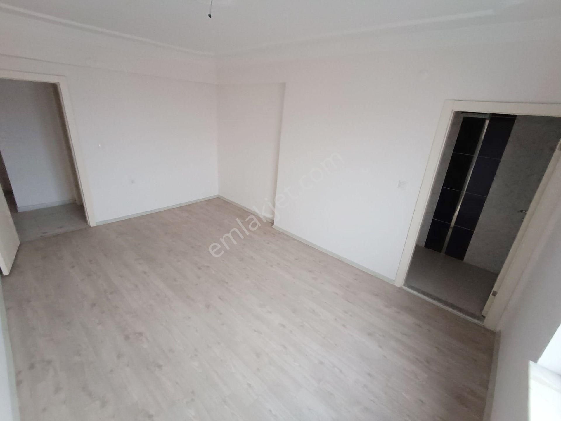 Kent'ten Şirinte'de Manzaralı Teras Balkonlu 3+1 Fırsat Daire - Görsel 10