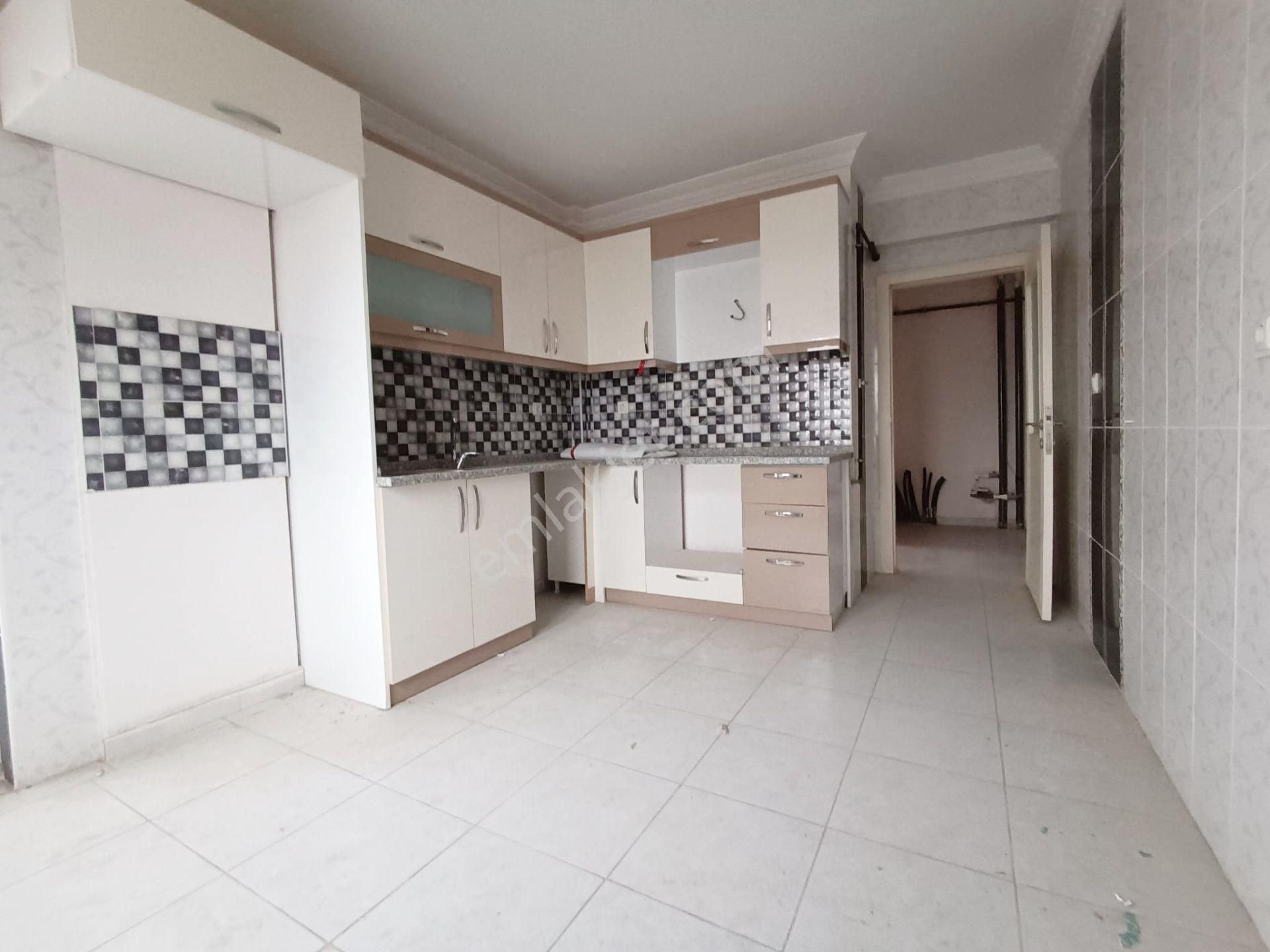 Kent'ten Şirinte'de Manzaralı Teras Balkonlu 3+1 Fırsat Daire - Görsel 26