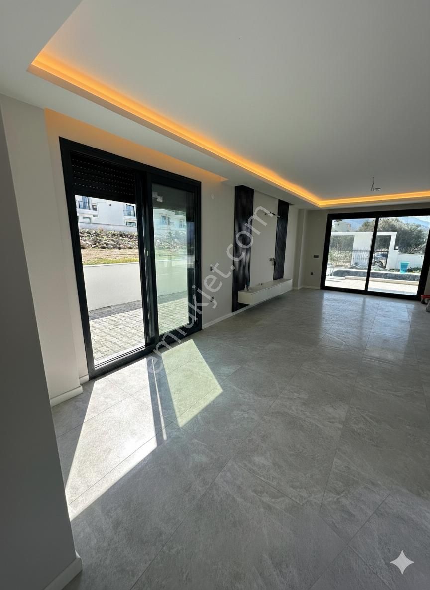 Kuşadası Güzelçamlı’da Özel Havuzlu, Tek Müstakil, Ultra Lüks 4+1 Villa! - Görsel 21