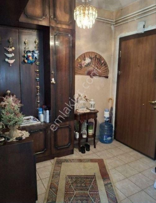 Kadiköy Kozyatağı Geniş 3+1 Yatırım İçin Emsalsiz Geniş Arsa Önü Ferah Fırsat Daire - Görsel 23