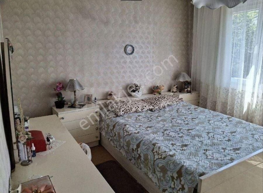 Kadiköy Kozyatağı Geniş 3+1 Yatırım İçin Emsalsiz Geniş Arsa Önü Ferah Fırsat Daire - Görsel 18