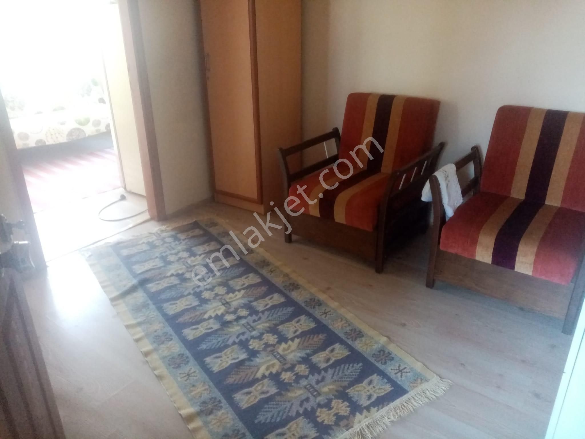 Balıkesir Bahçelievler.demirdağ Emlaktan Eşyalı Kiralık 1+1 Daire - Görsel 2