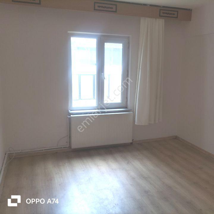 Hasim Peksöz Caddesi Kiralık 3+1 Daire - Görsel 3