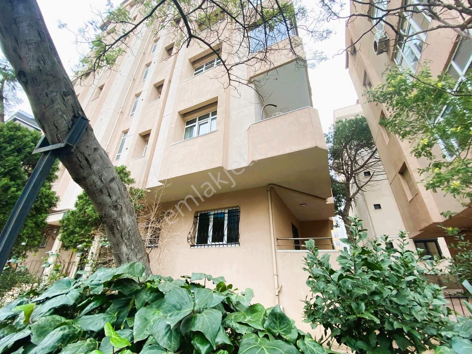 Süreyya Plajında Komple Yenilenmiş 110 M² 3+1 Daire - Görsel 7