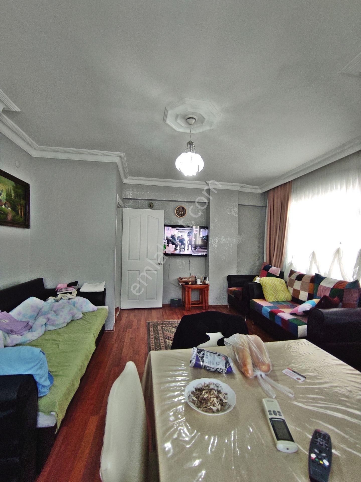 Bahçelievler Cumhuriyet Mah 85,m2-2+1-4,kat Daire - Görsel 5